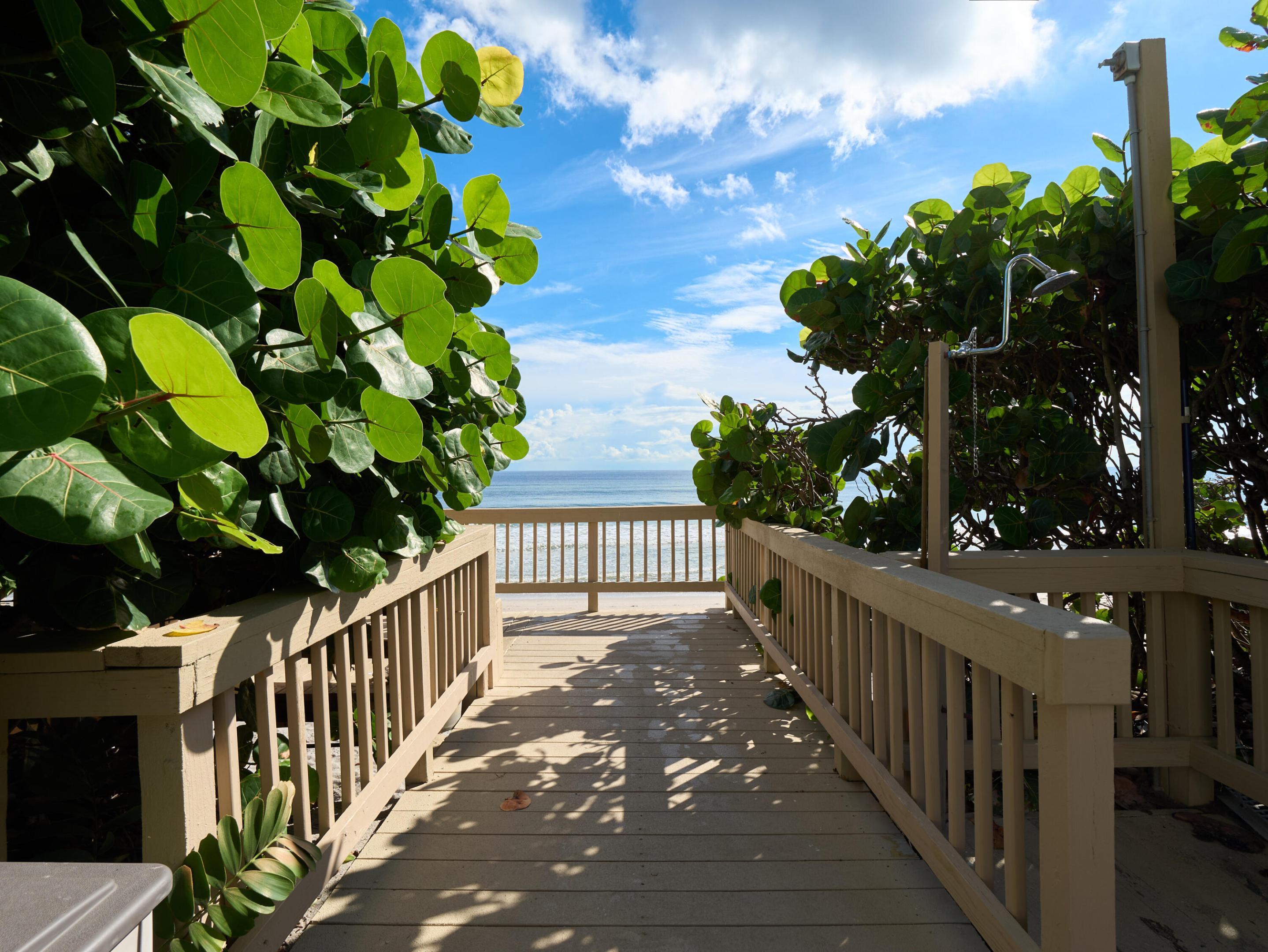 500 Ocean #E-2D, Juno Beach FL 33408