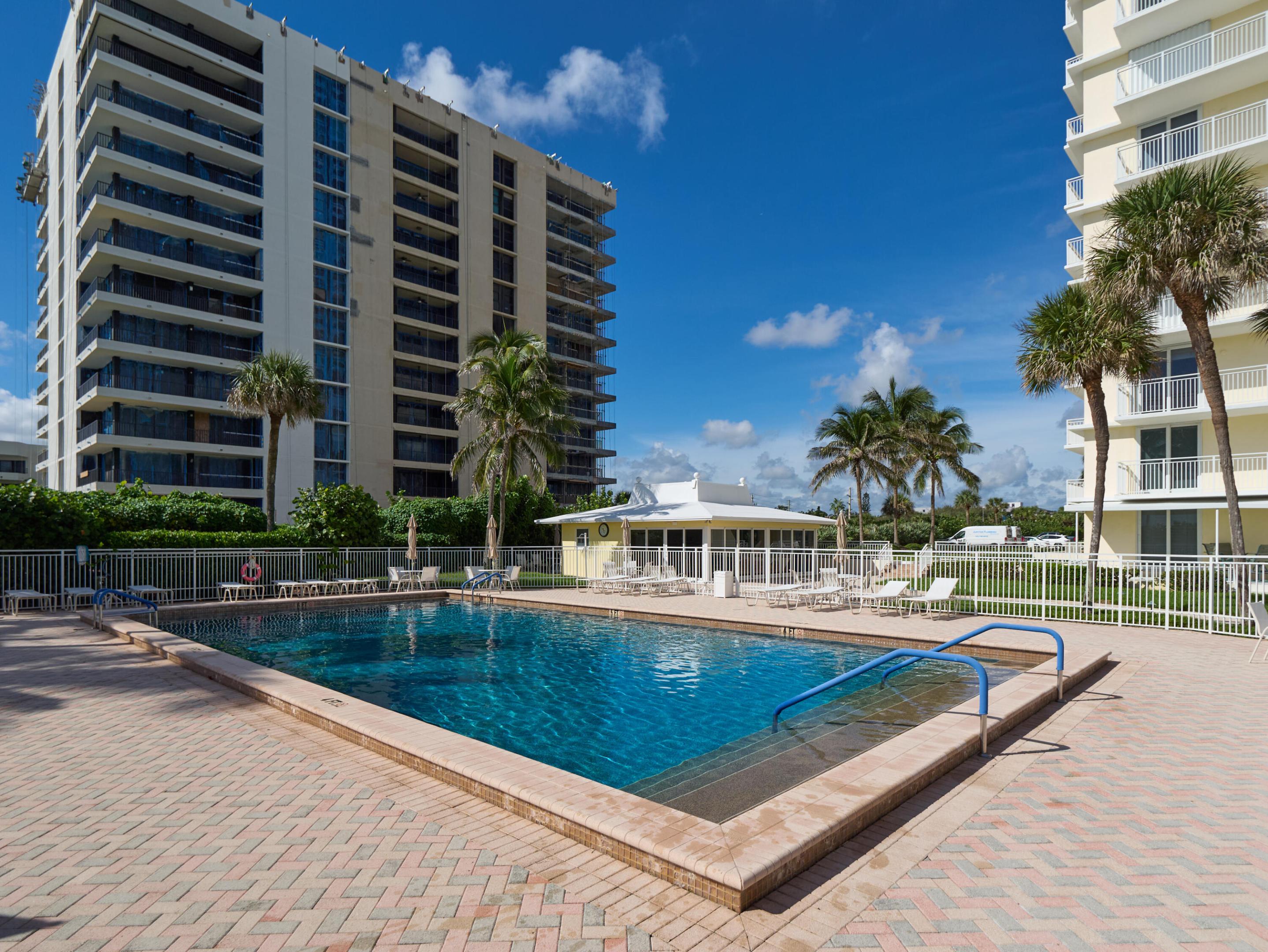 500 Ocean #E-2D, Juno Beach FL 33408