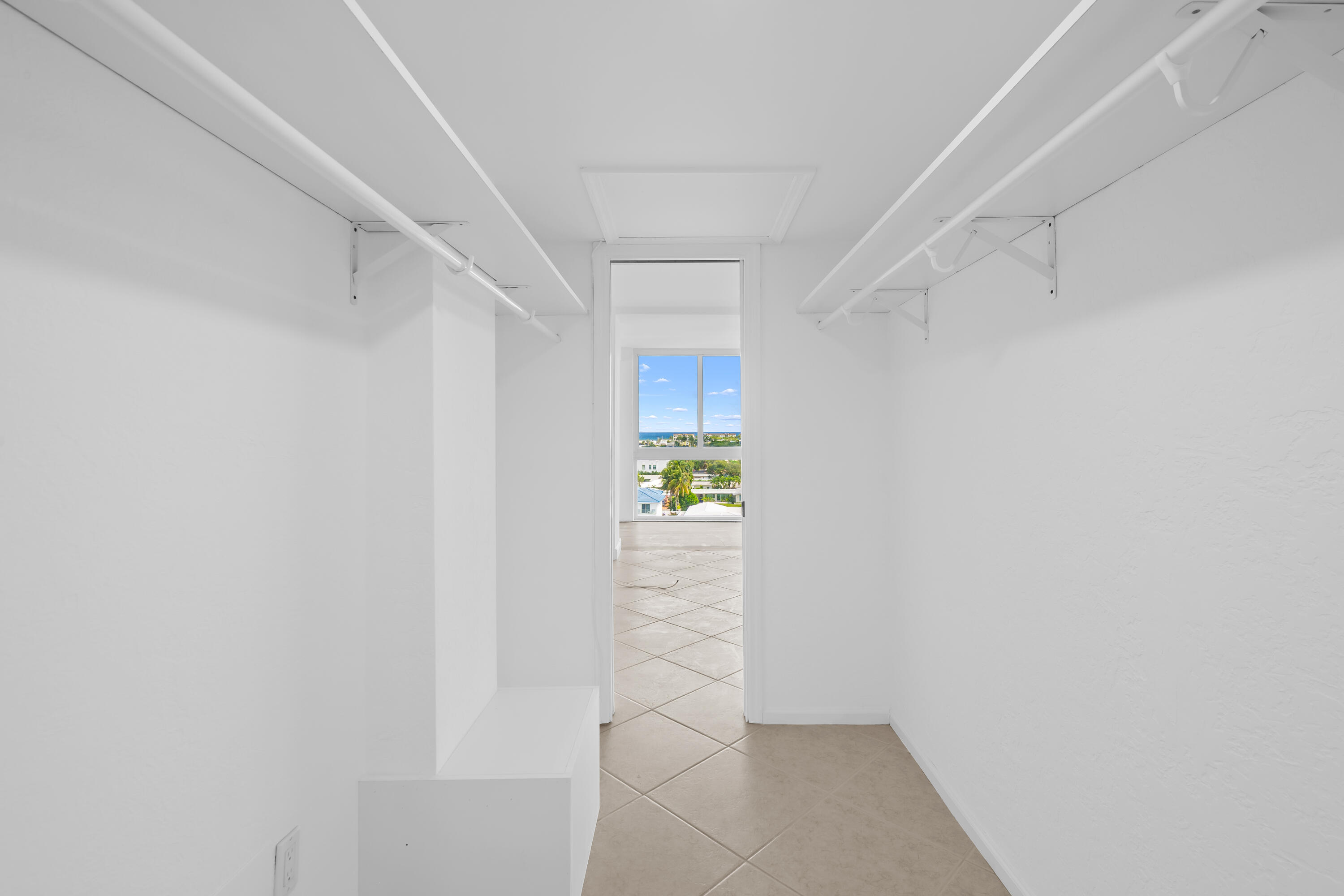 3100 NE 49TH #801, Fort Lauderdale FL 33308