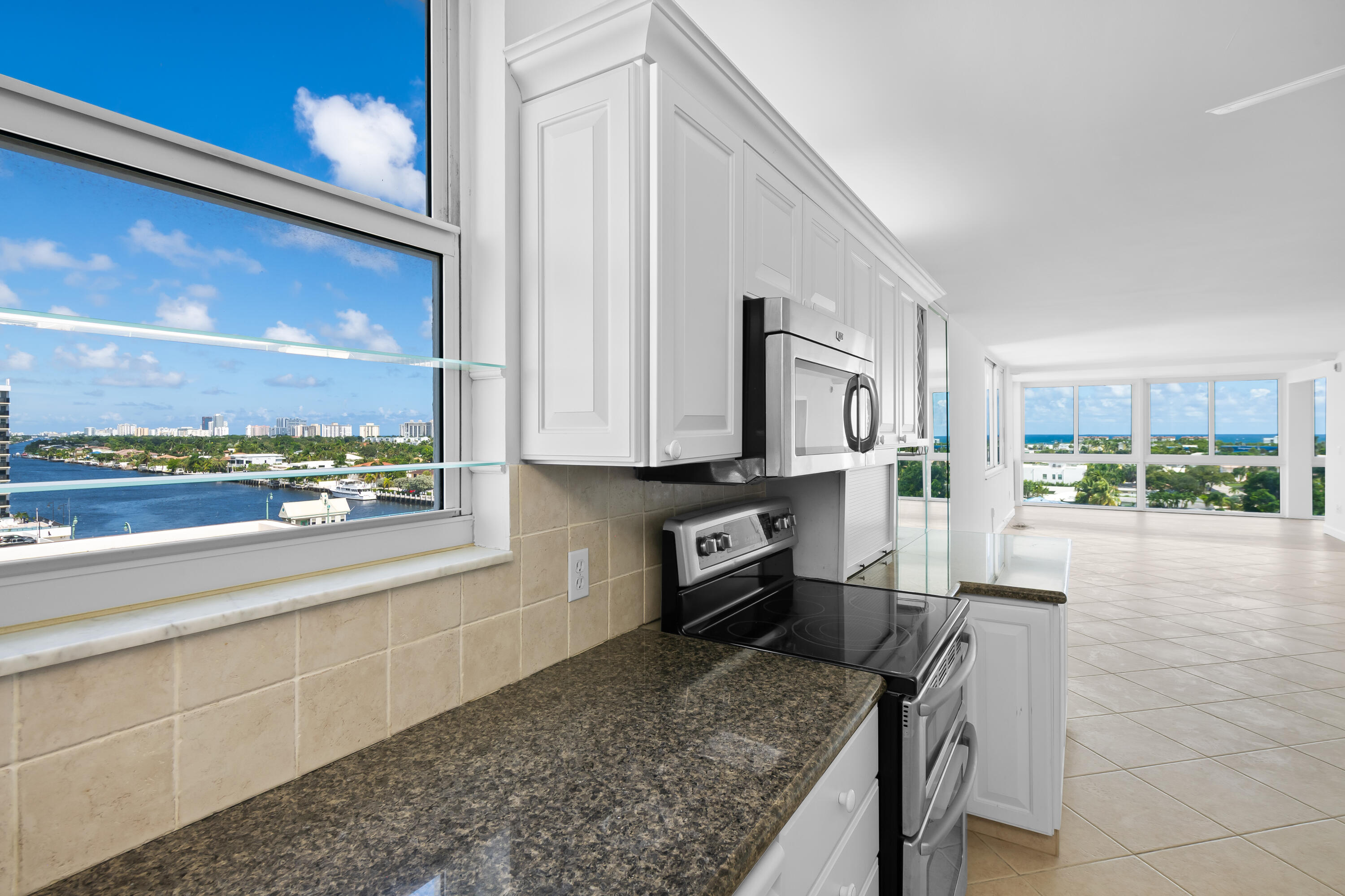 3100 NE 49TH #801, Fort Lauderdale FL 33308