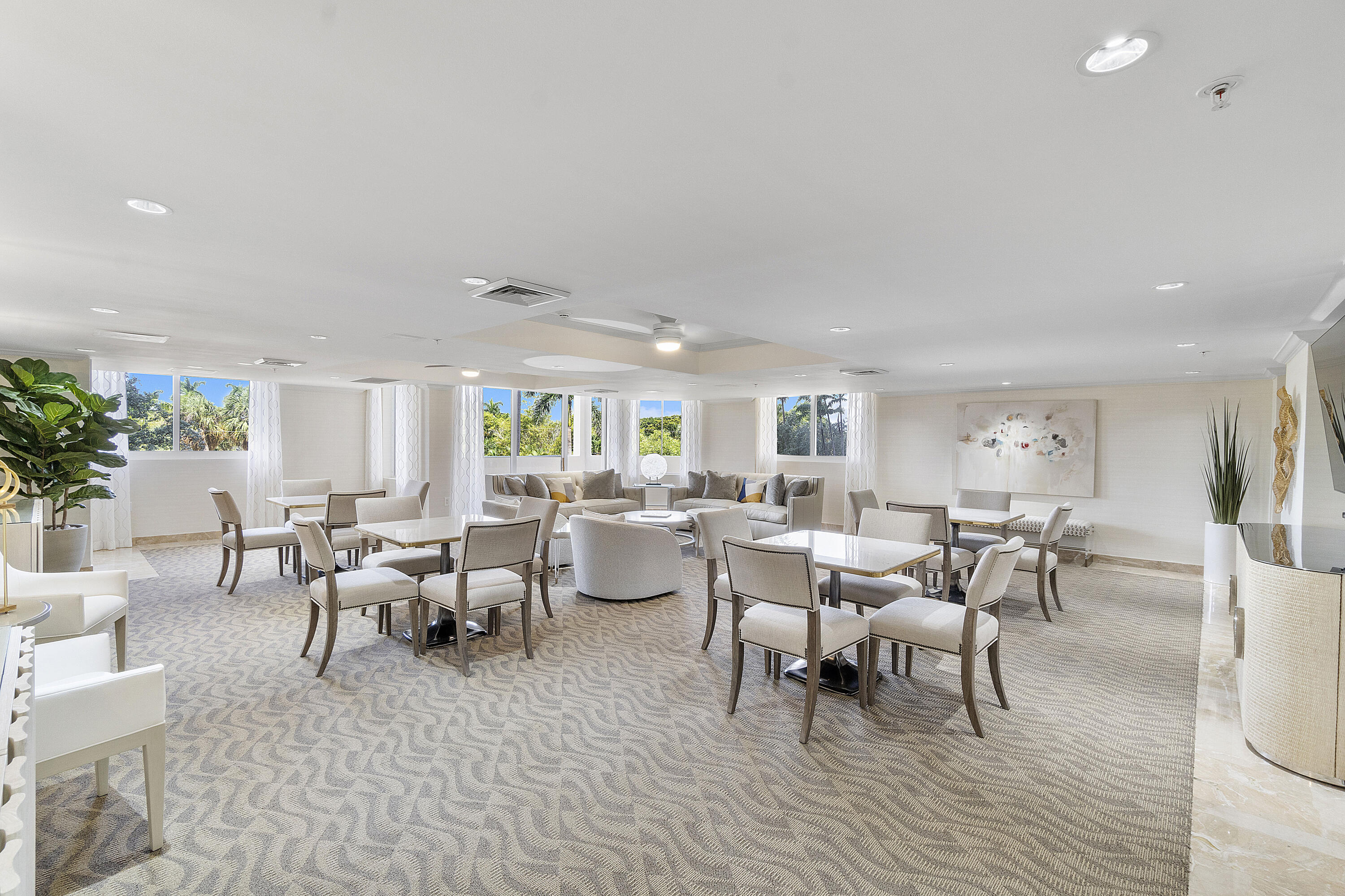 2011 N Ocean #304, Fort Lauderdale FL 33305