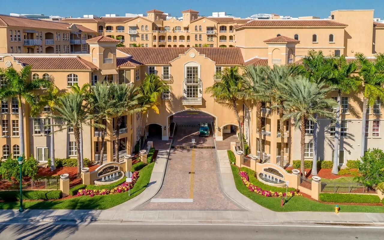 3001 NE 185TH #137, Aventura FL 33180