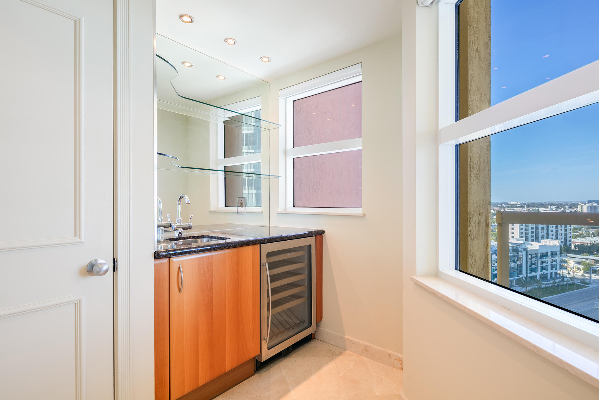 2110 N OCEAN #15D, Fort Lauderdale FL 33305