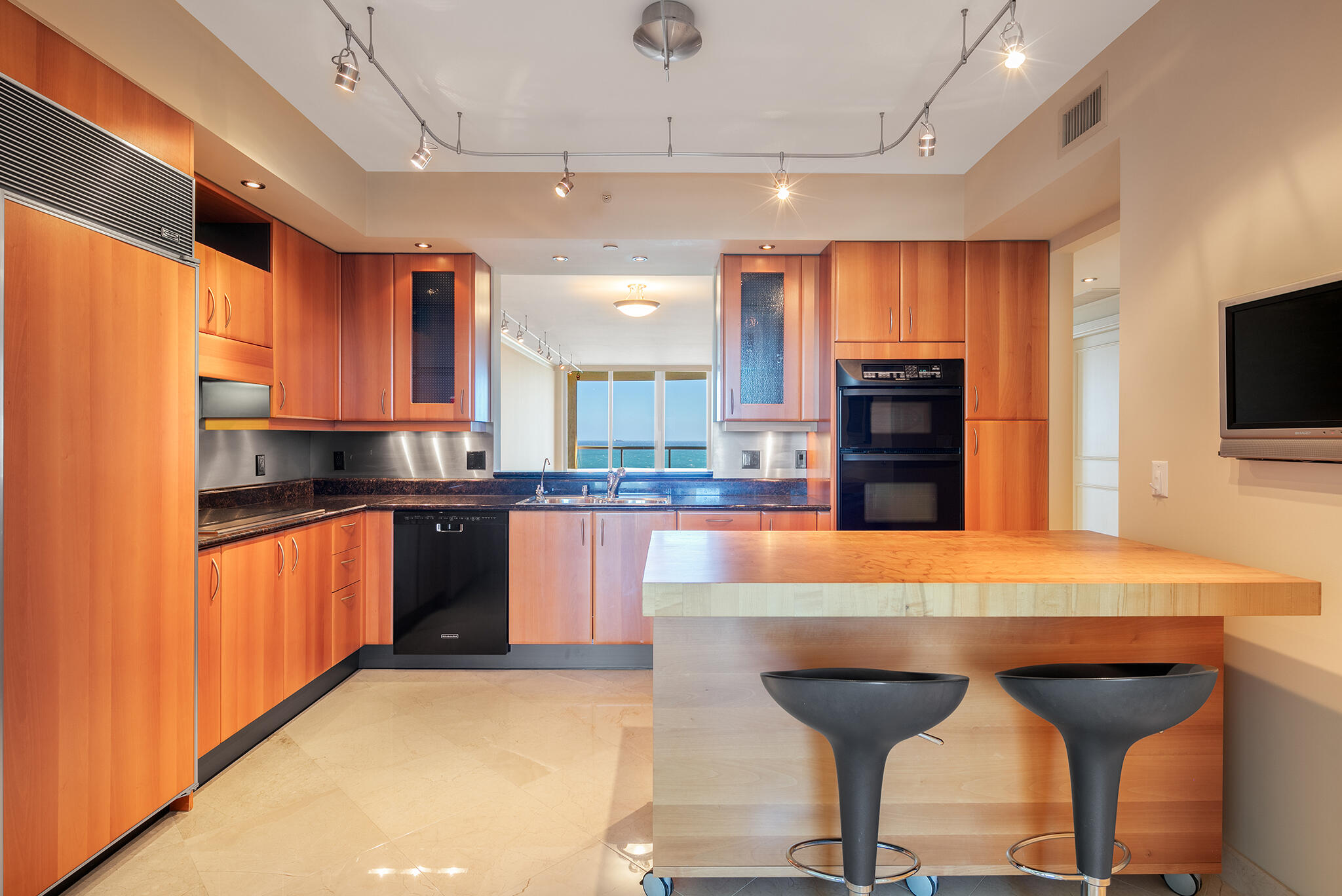 2110 N OCEAN #15D, Fort Lauderdale FL 33305