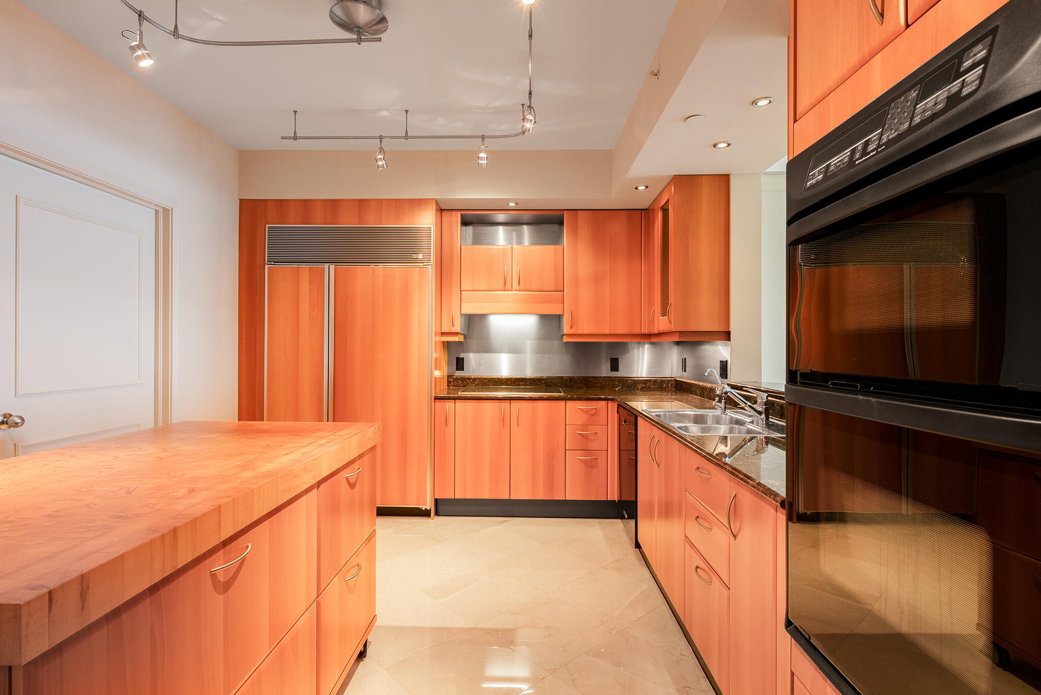 2110 N OCEAN #15D, Fort Lauderdale FL 33305