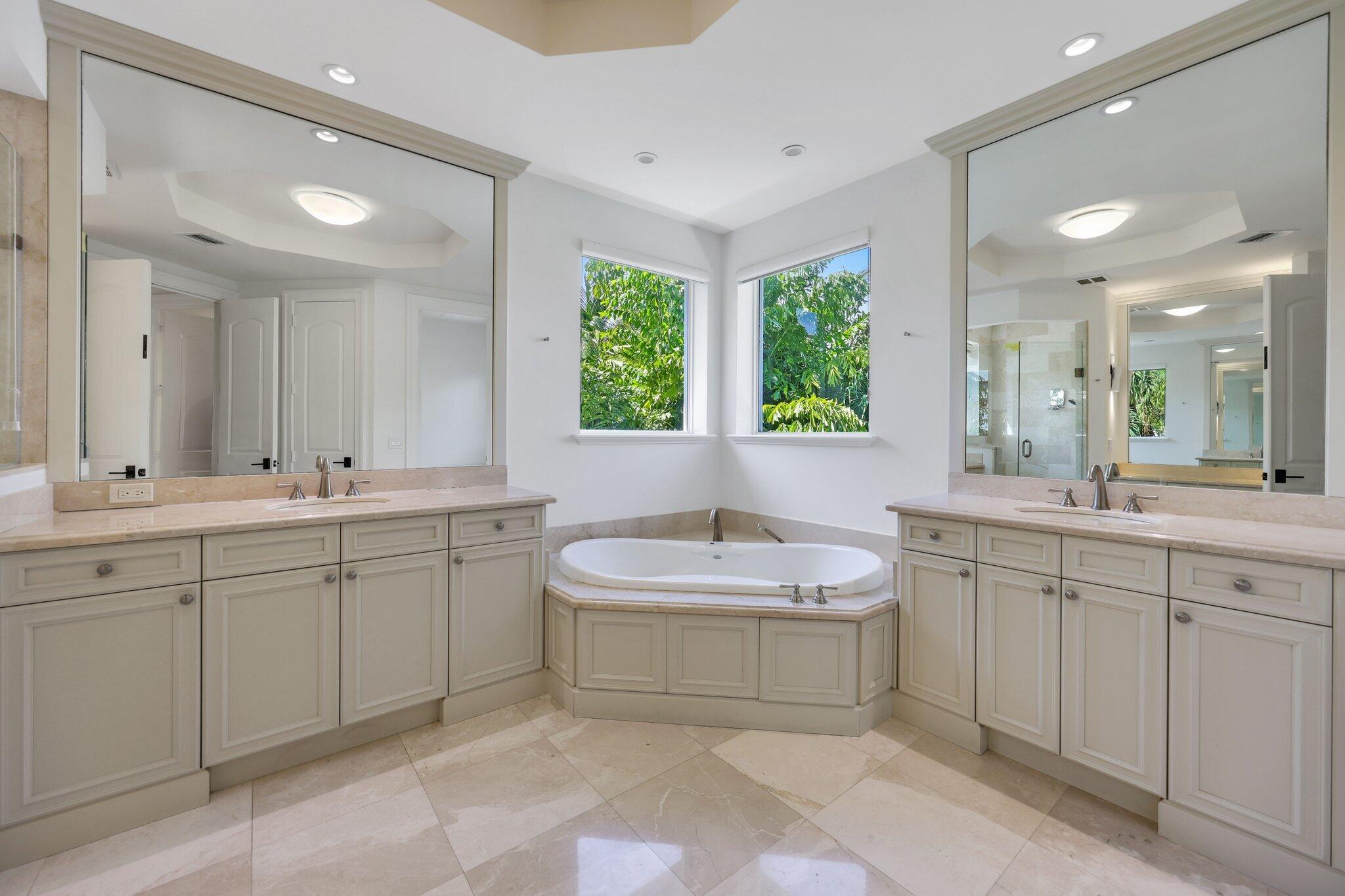 755 W Fern, Boca Raton FL 33432