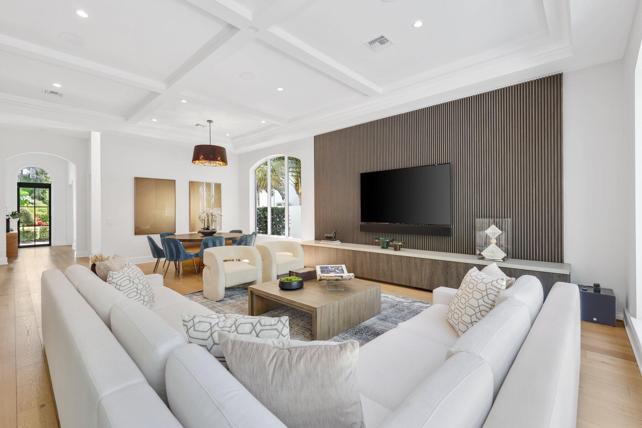755 W Fern, Boca Raton FL 33432