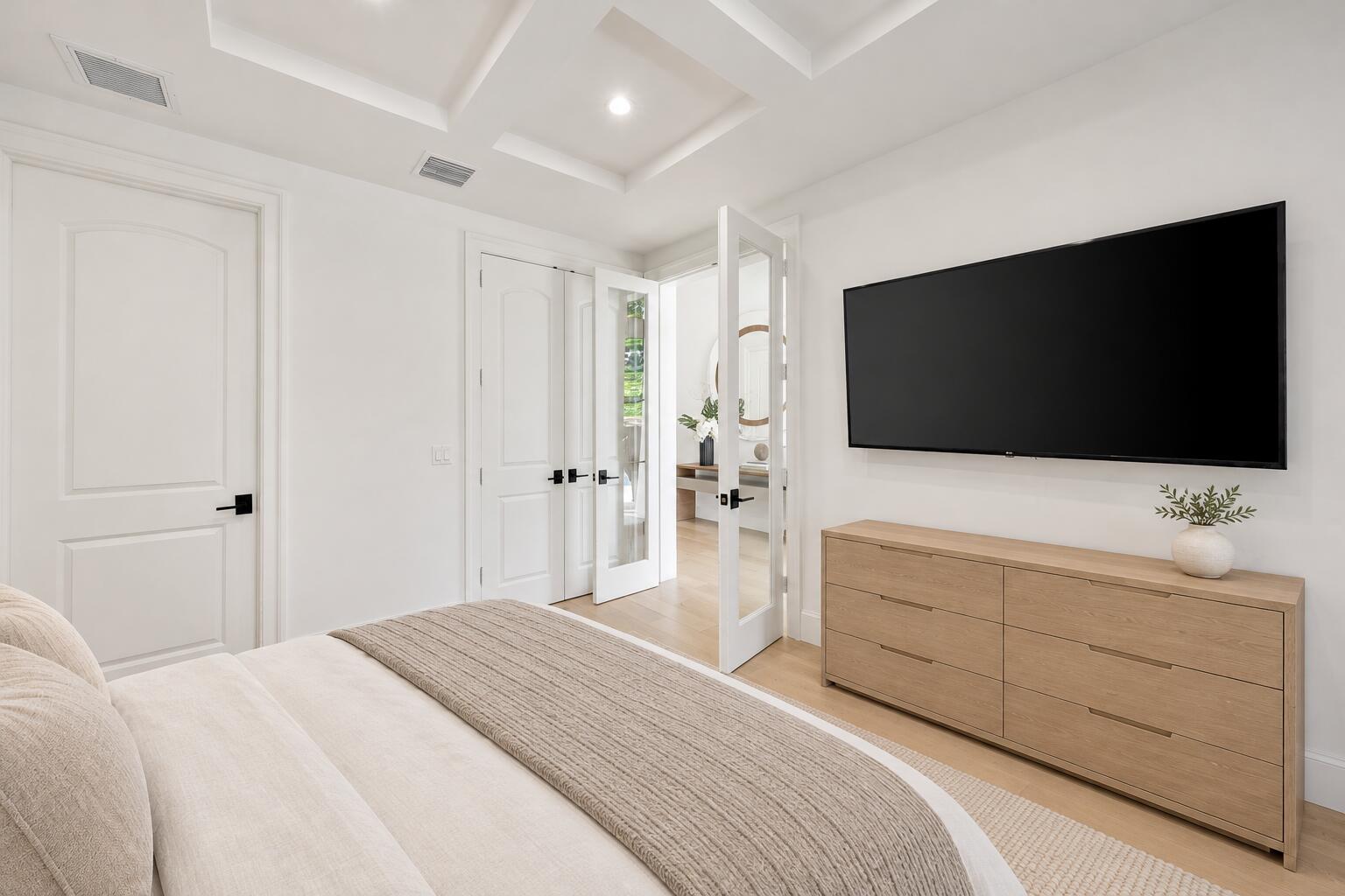 755 W Fern, Boca Raton FL 33432