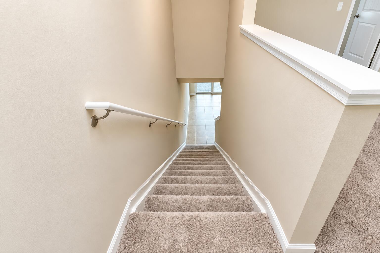 5648 MENTMORE, Mangonia Park FL 33407