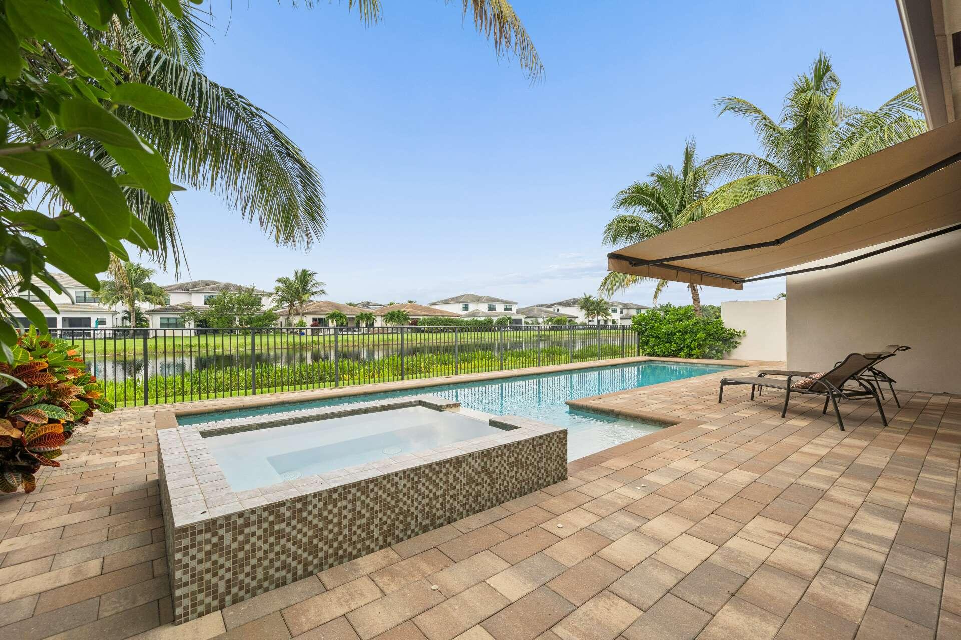 17071 Rainbow Falls, Boca Raton FL 33496