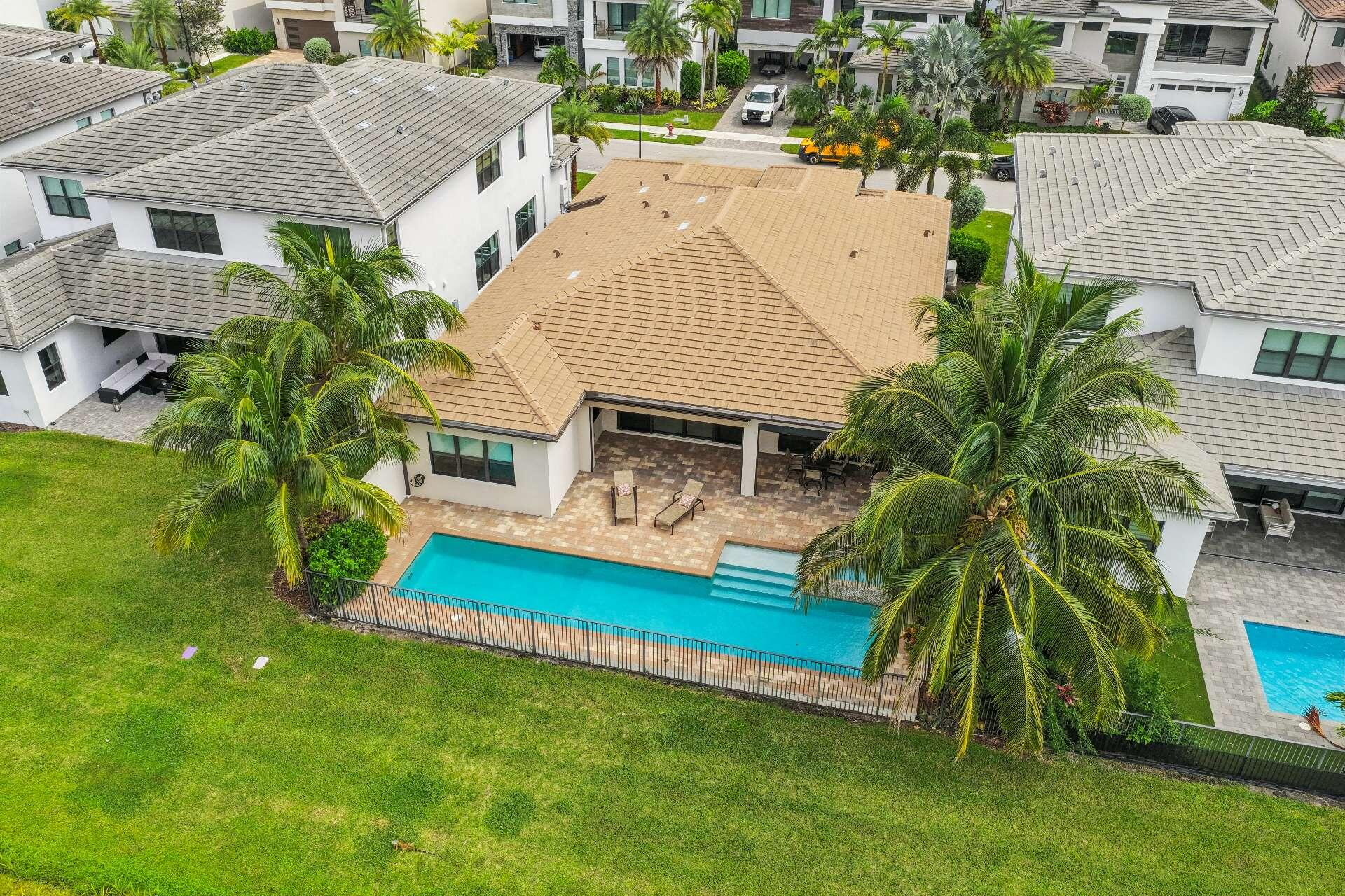 17071 Rainbow Falls, Boca Raton FL 33496