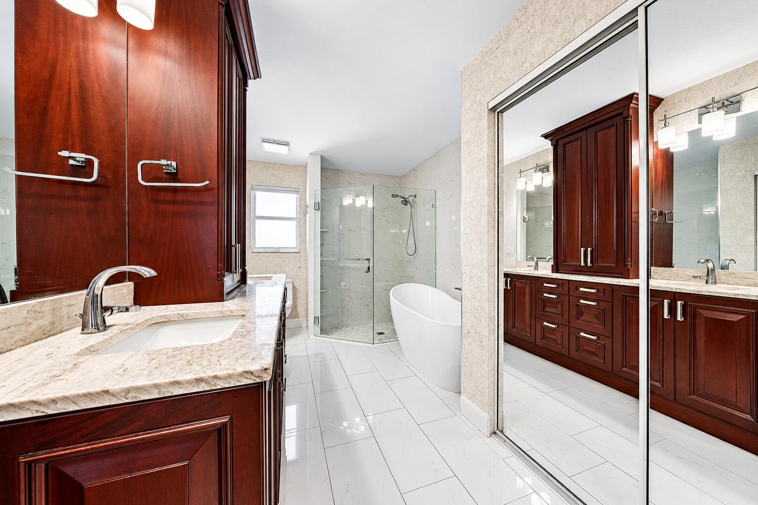 5137 Elpine, Riviera Beach FL 33418