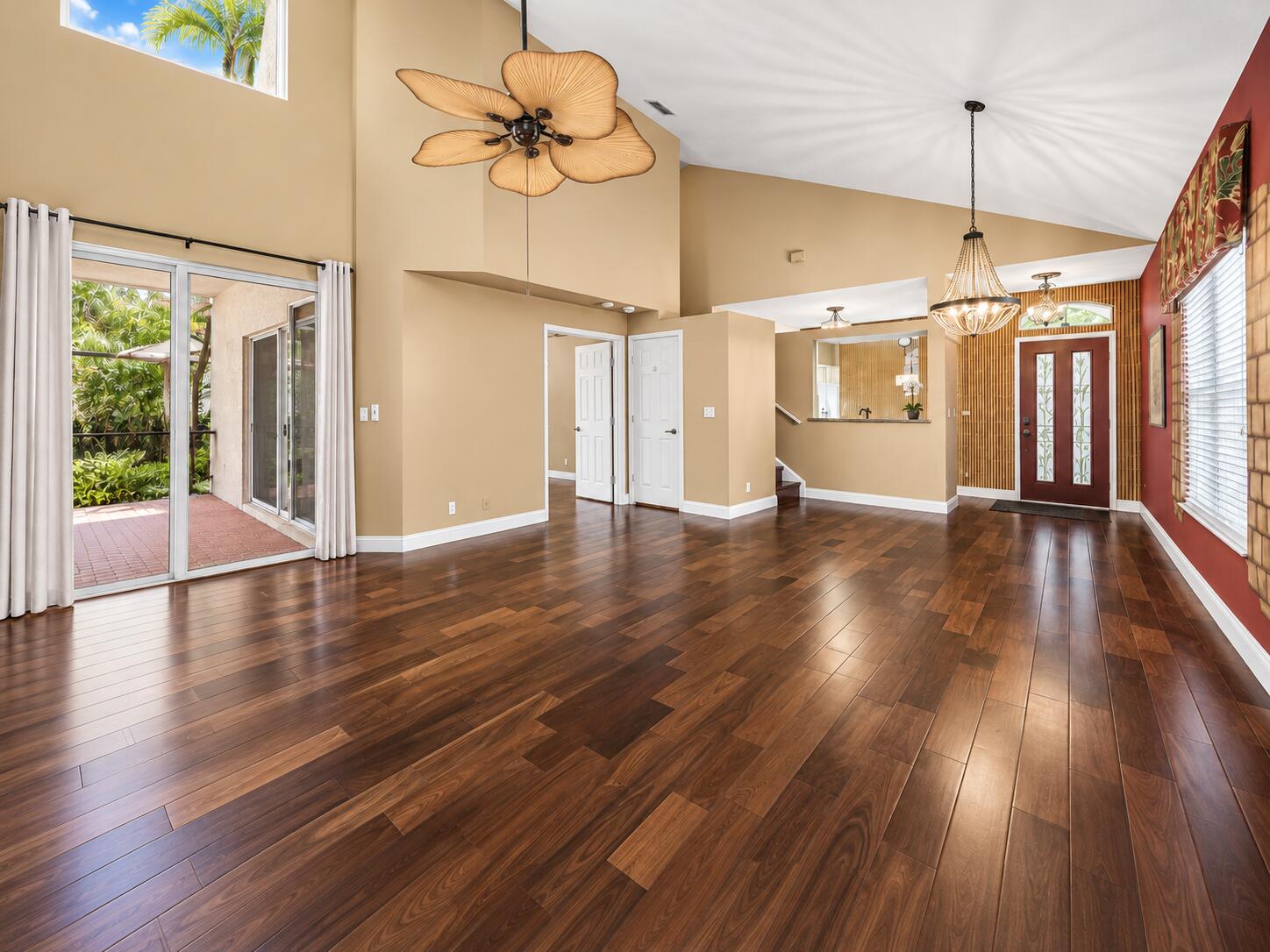 5137 Elpine, Riviera Beach FL 33418