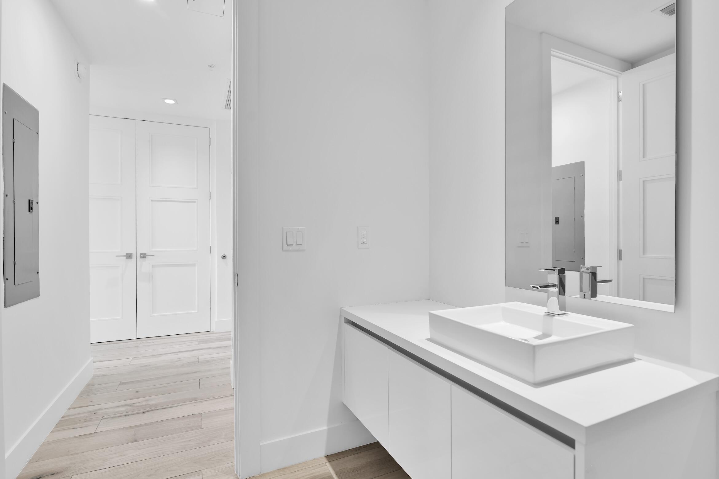 155 E Boca Raton #423, Boca Raton FL 33432