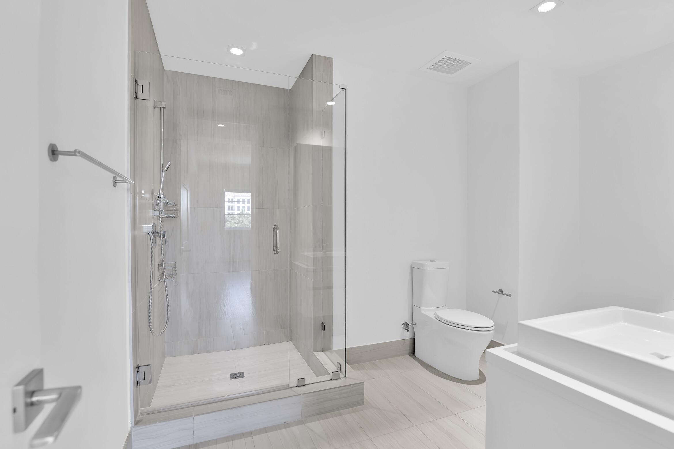 155 E Boca Raton #423, Boca Raton FL 33432