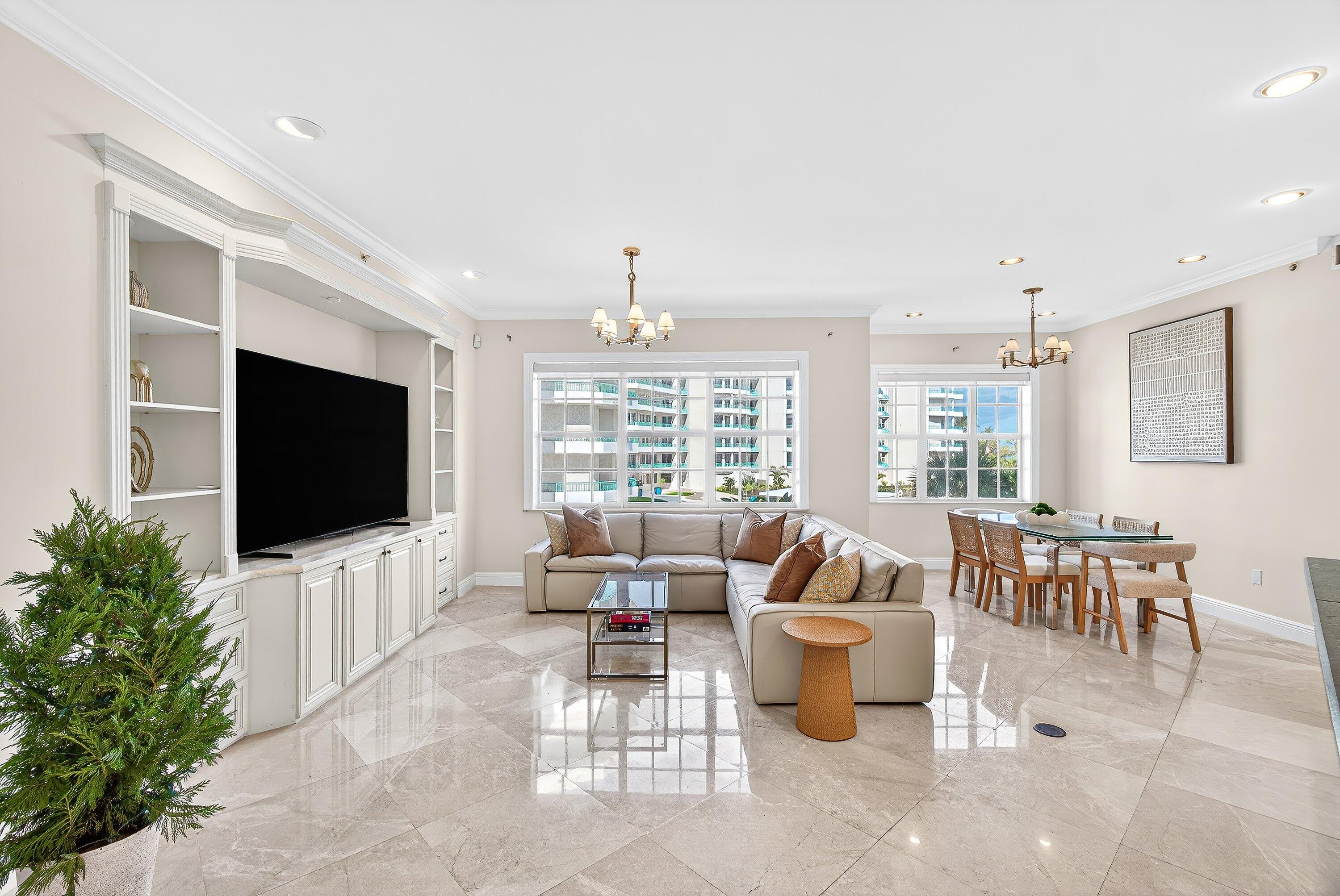 3000 S HIGHWAY A1A #302, Jupiter FL 33477