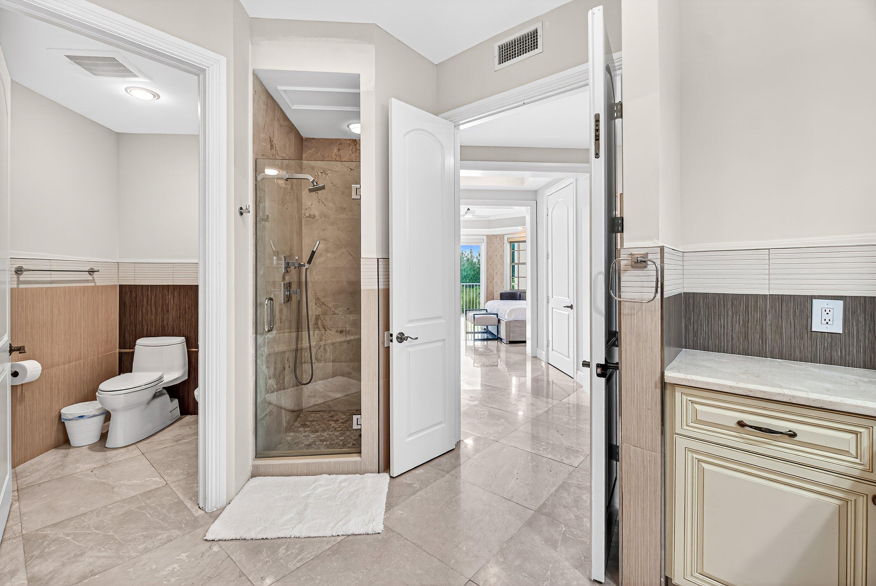 3000 S HIGHWAY A1A #302, Jupiter FL 33477