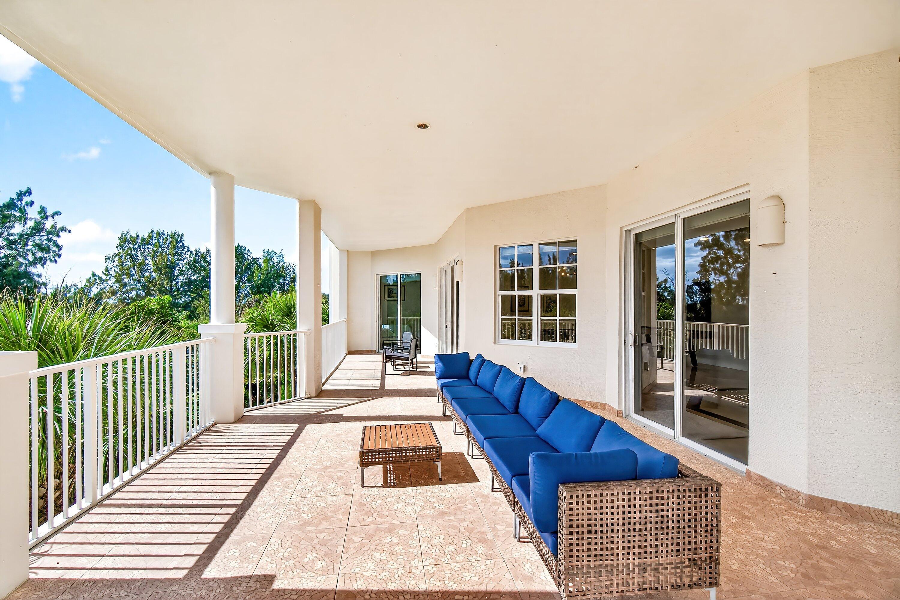 3000 S HIGHWAY A1A #302, Jupiter FL 33477