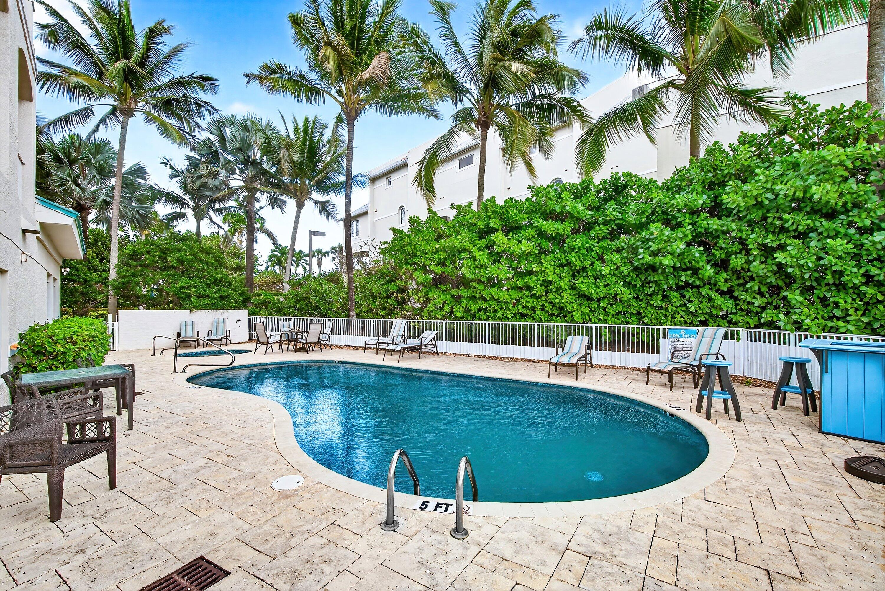 3000 S HIGHWAY A1A #302, Jupiter FL 33477