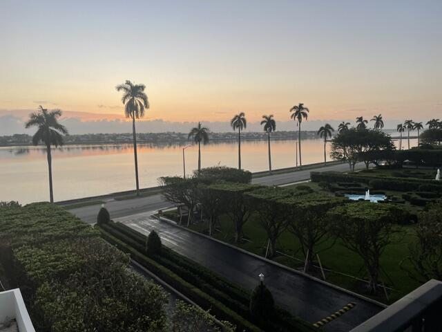 1701 S FLAGLER #403, West Palm Beach FL 33401