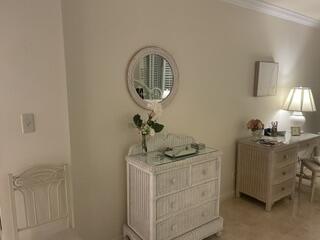 1701 S FLAGLER #403, West Palm Beach FL 33401