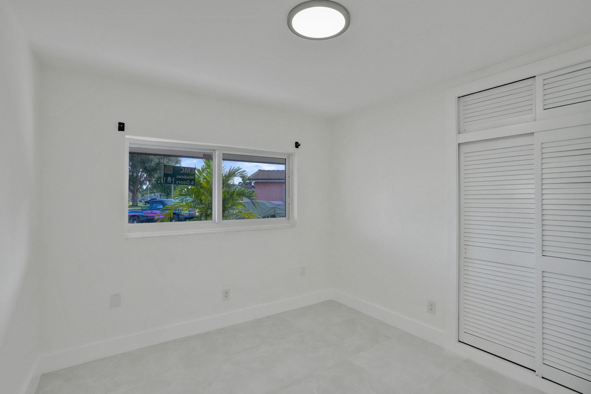 8351 NW 19TH, Pembroke Pines FL 33024
