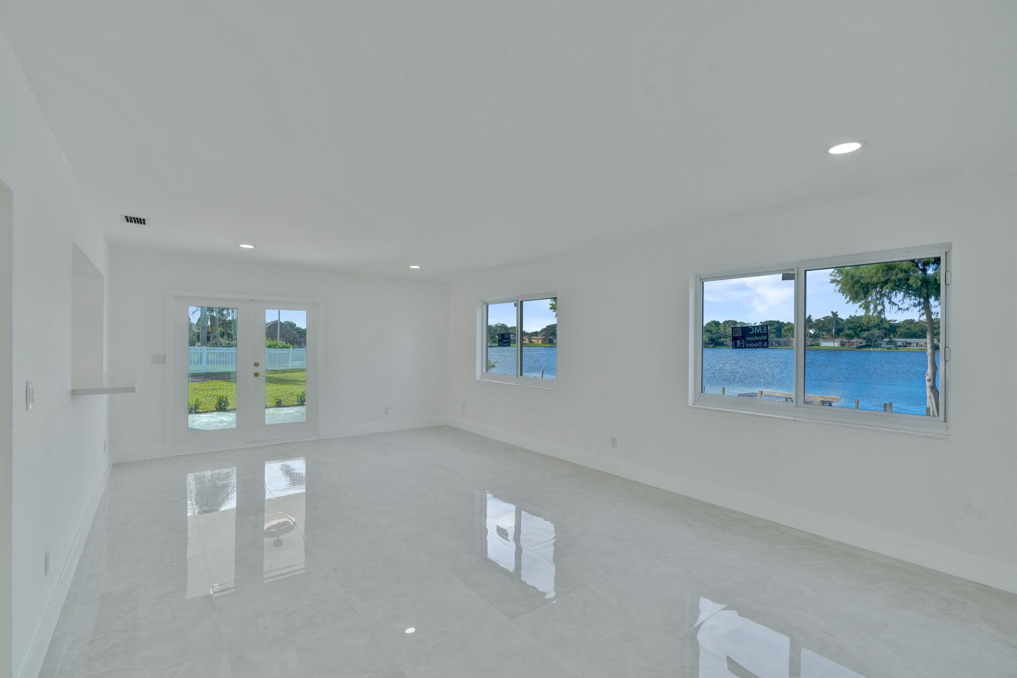 8351 NW 19TH, Pembroke Pines FL 33024
