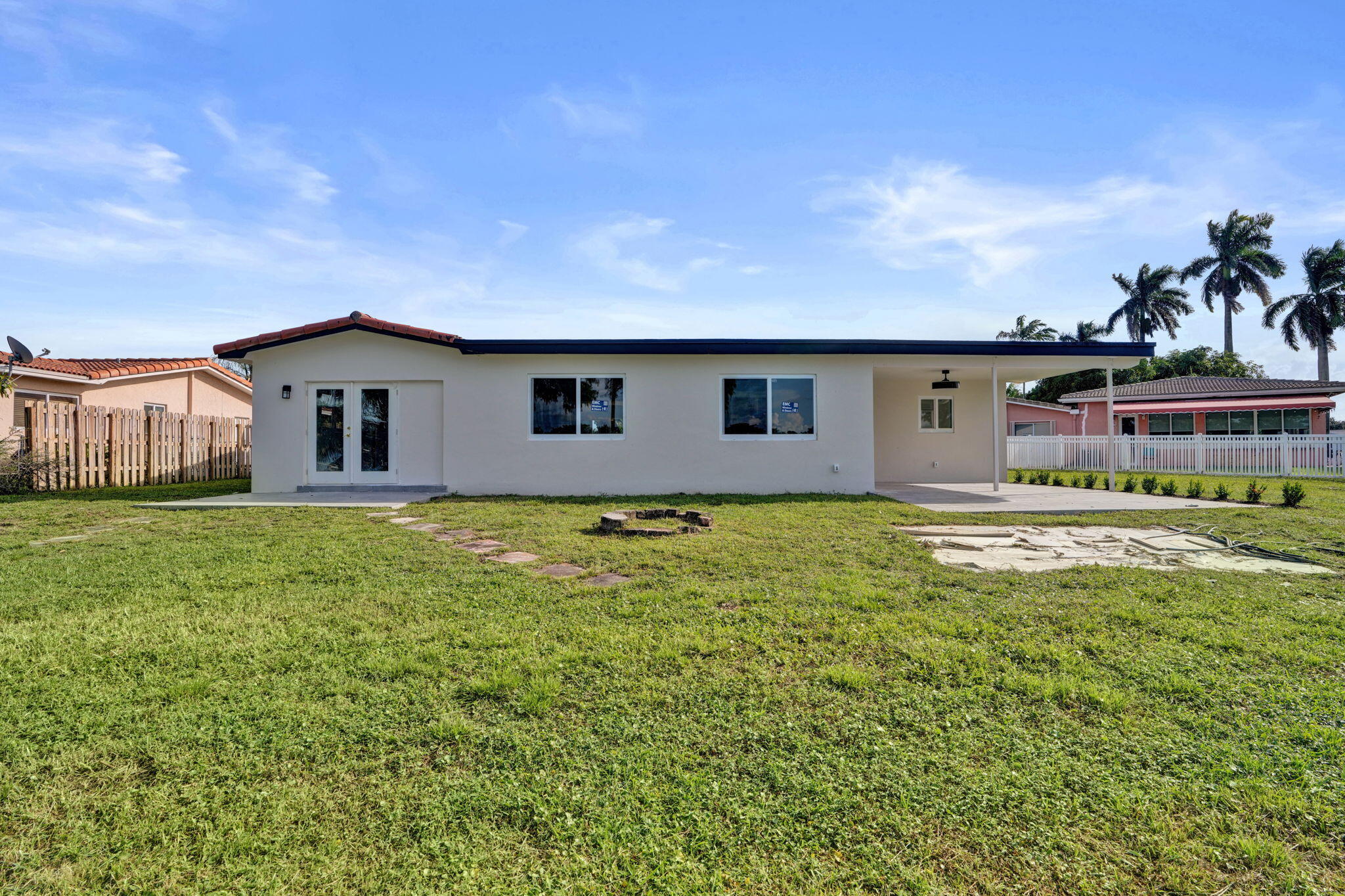 8351 NW 19TH, Pembroke Pines FL 33024