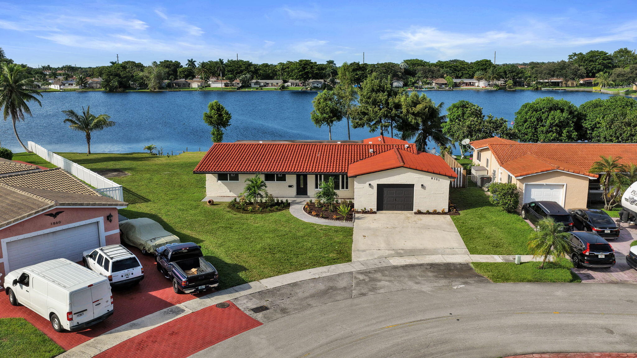 8351 NW 19TH, Pembroke Pines FL 33024
