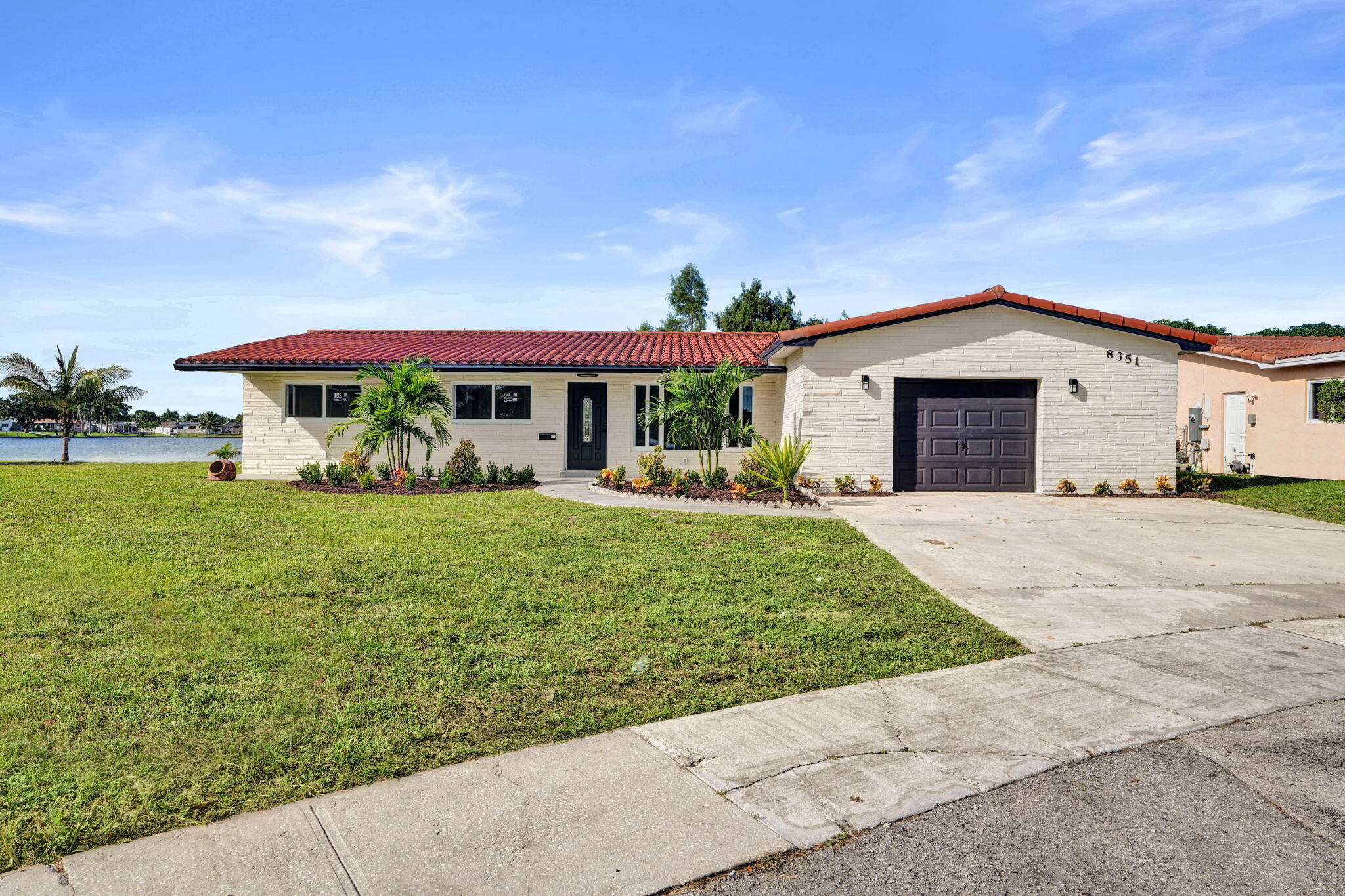 8351 NW 19TH, Pembroke Pines FL 33024