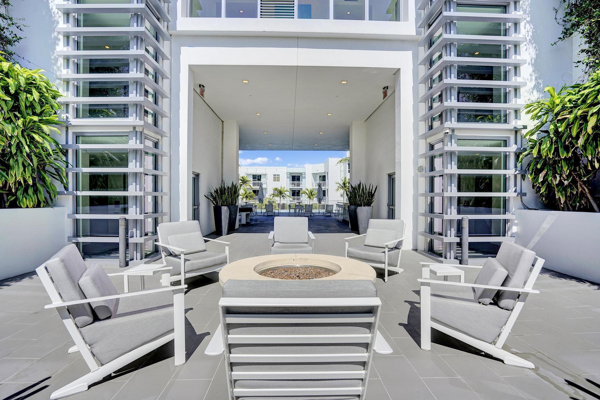 111 SE 1ST #517, Delray Beach FL 33444