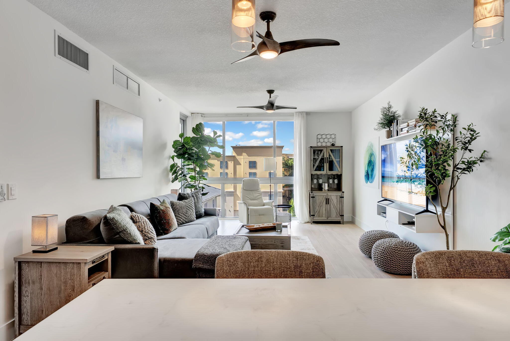 111 SE 1ST #517, Delray Beach FL 33444