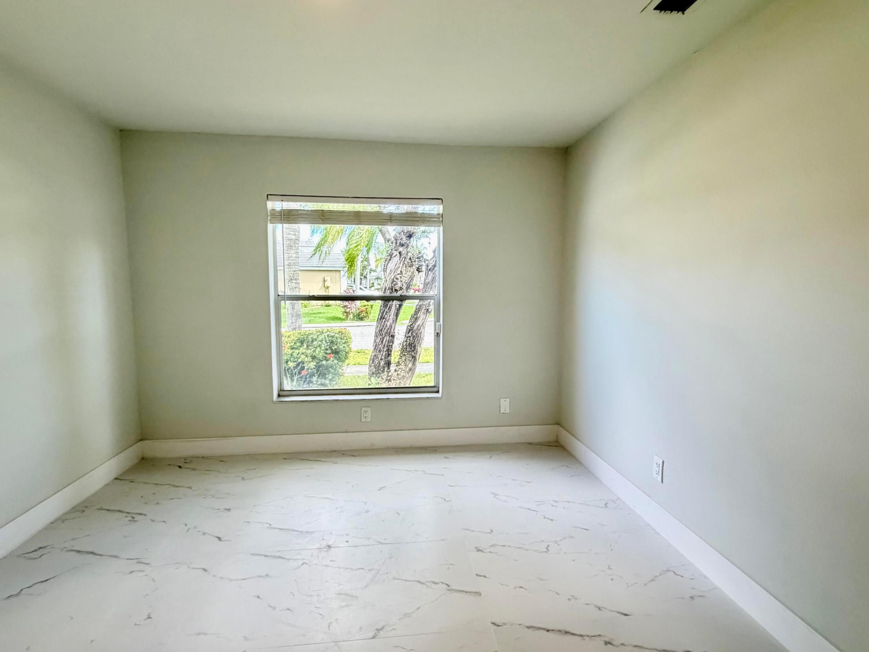 5305 NW 54TH, Coconut Creek FL 33073
