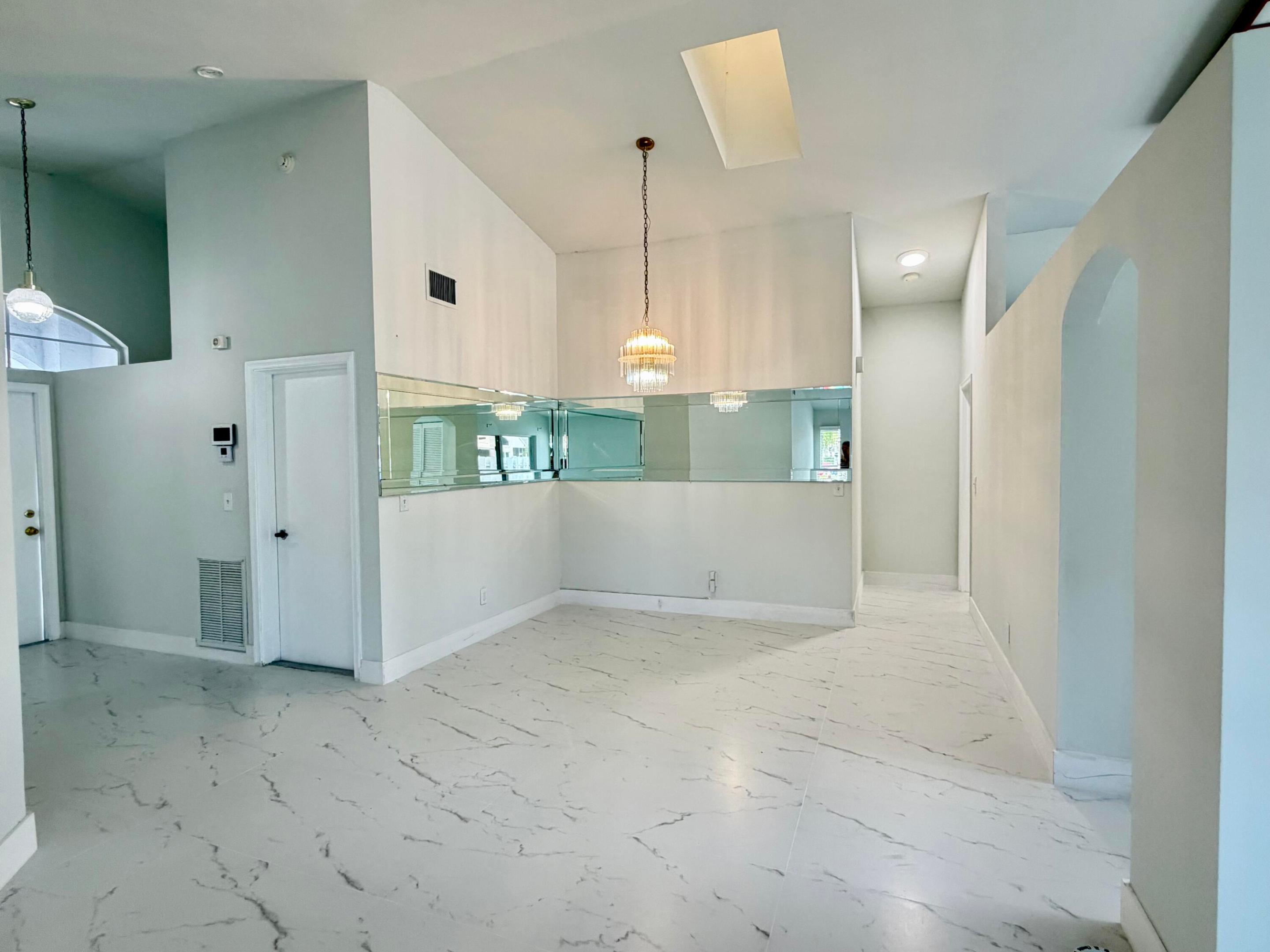 5305 NW 54TH, Coconut Creek FL 33073
