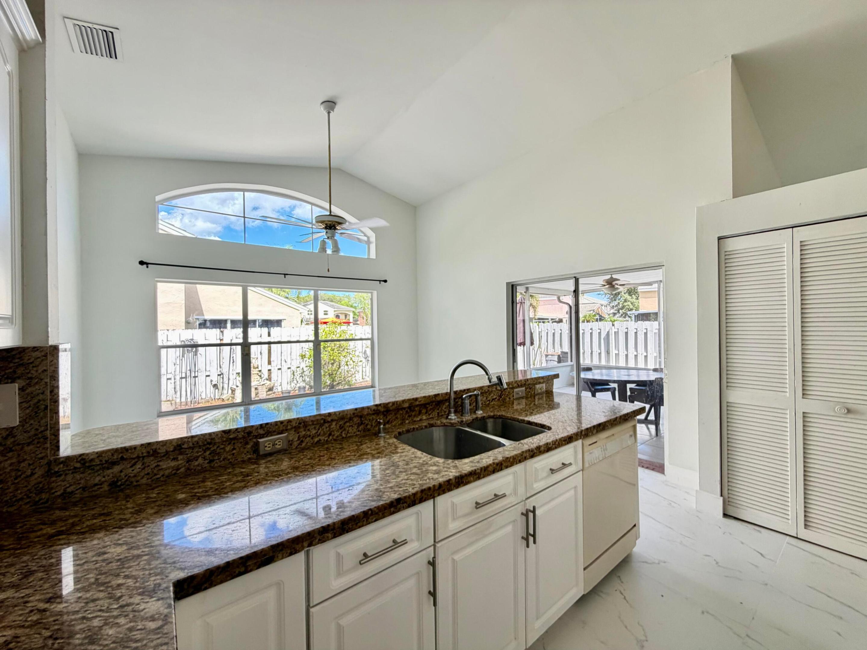 5305 NW 54TH, Coconut Creek FL 33073