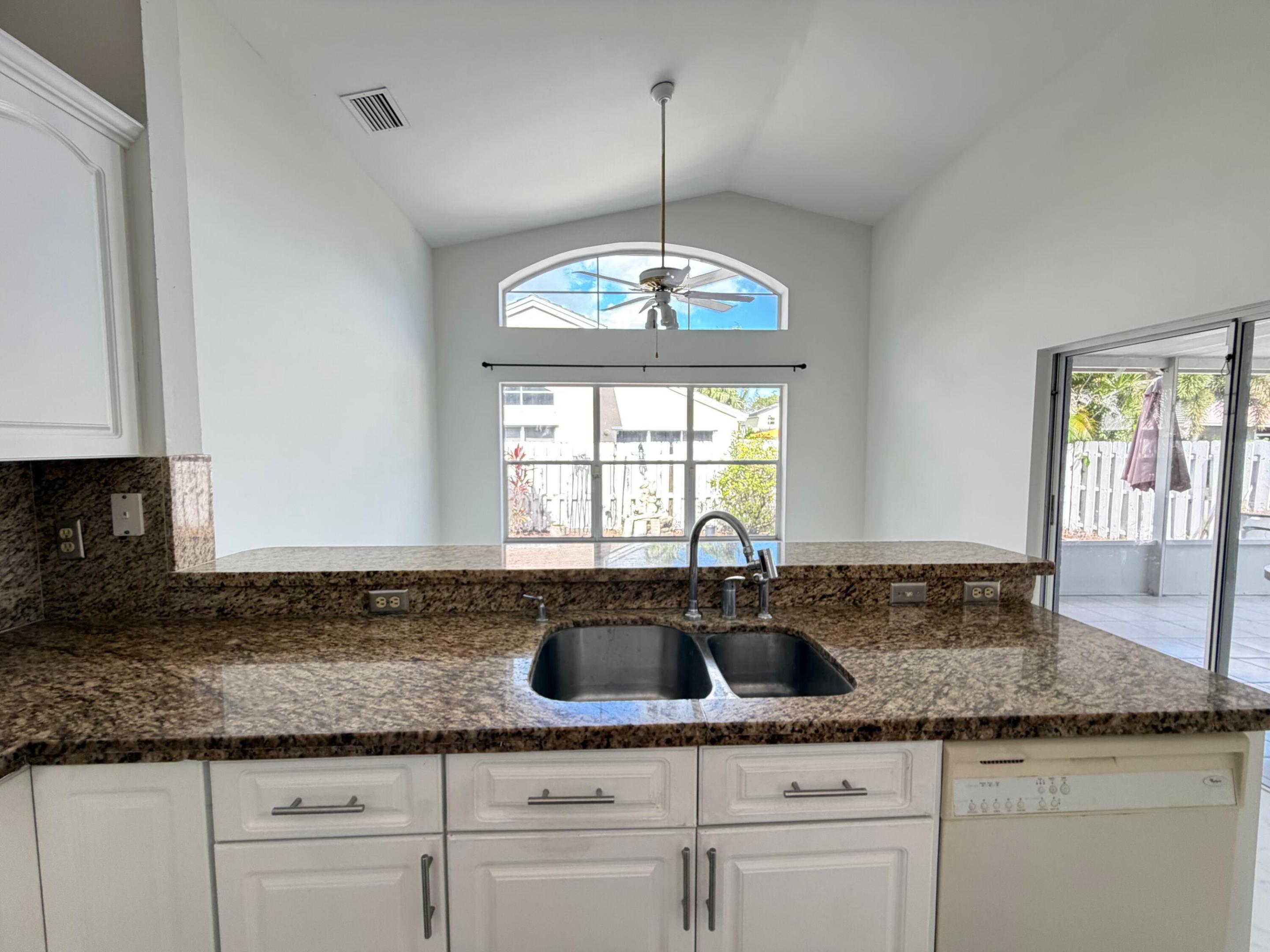 5305 NW 54TH, Coconut Creek FL 33073