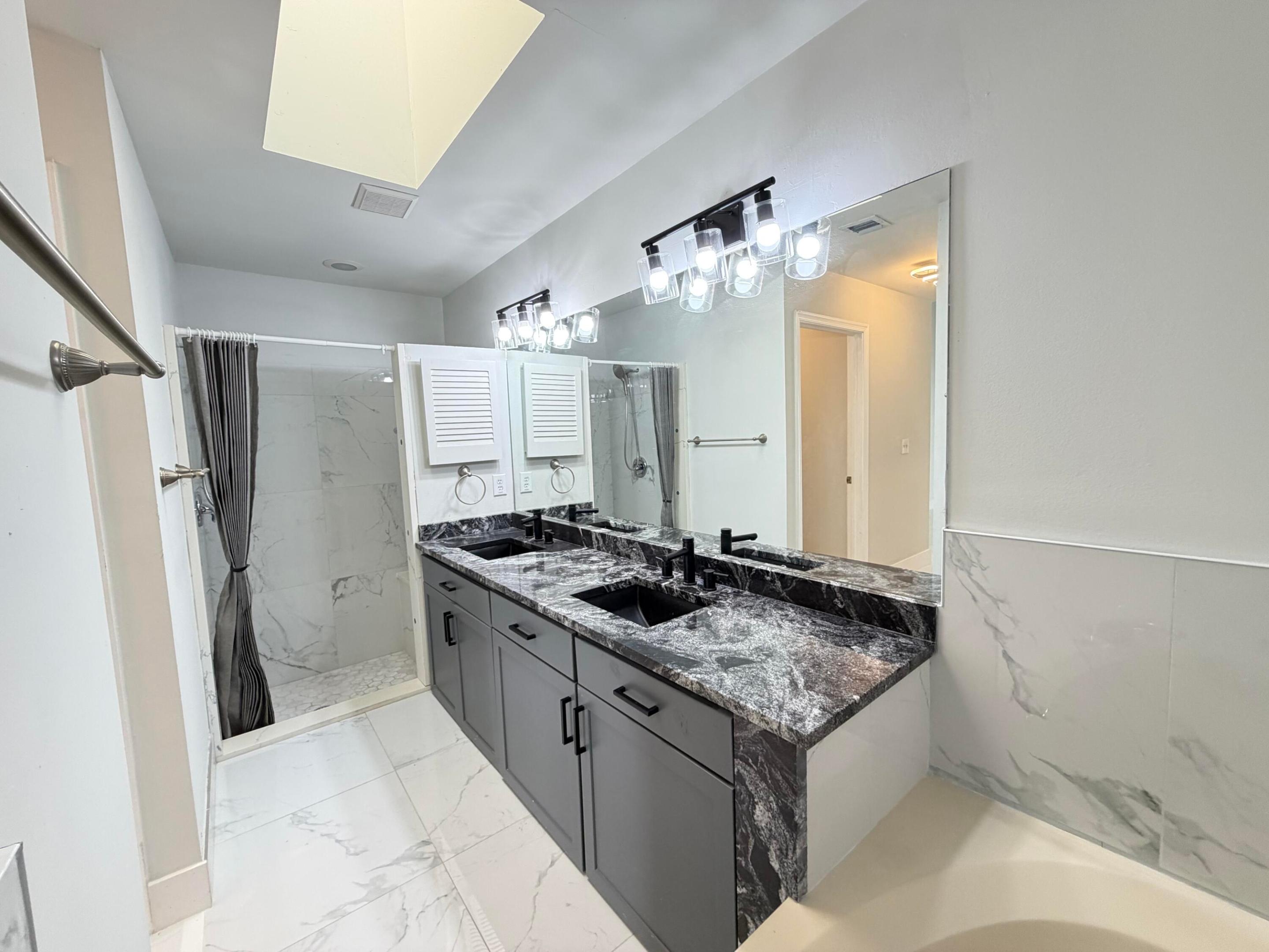5305 NW 54TH, Coconut Creek FL 33073