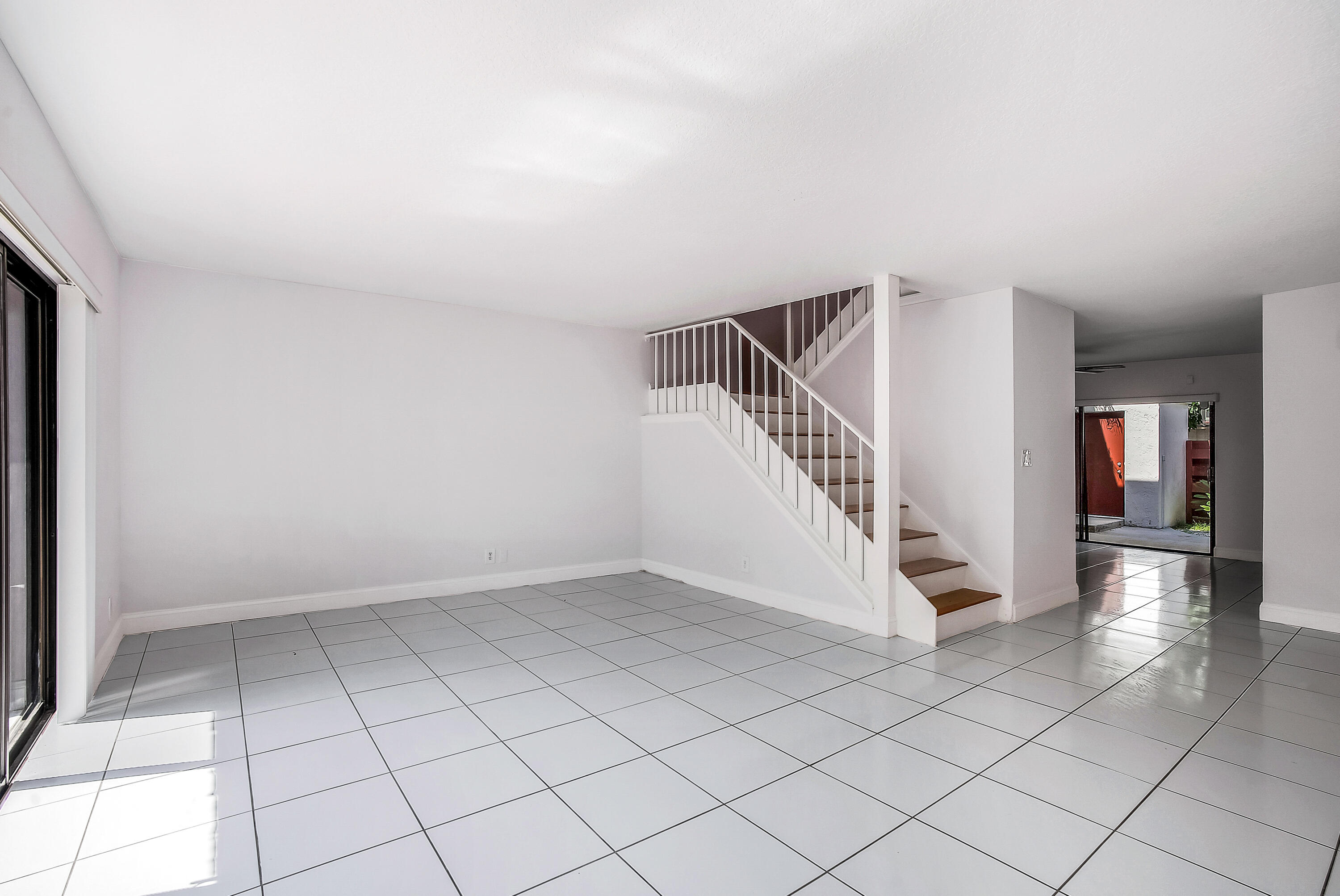 3015 OAKTREE #Unit 277, Hollywood FL 33021