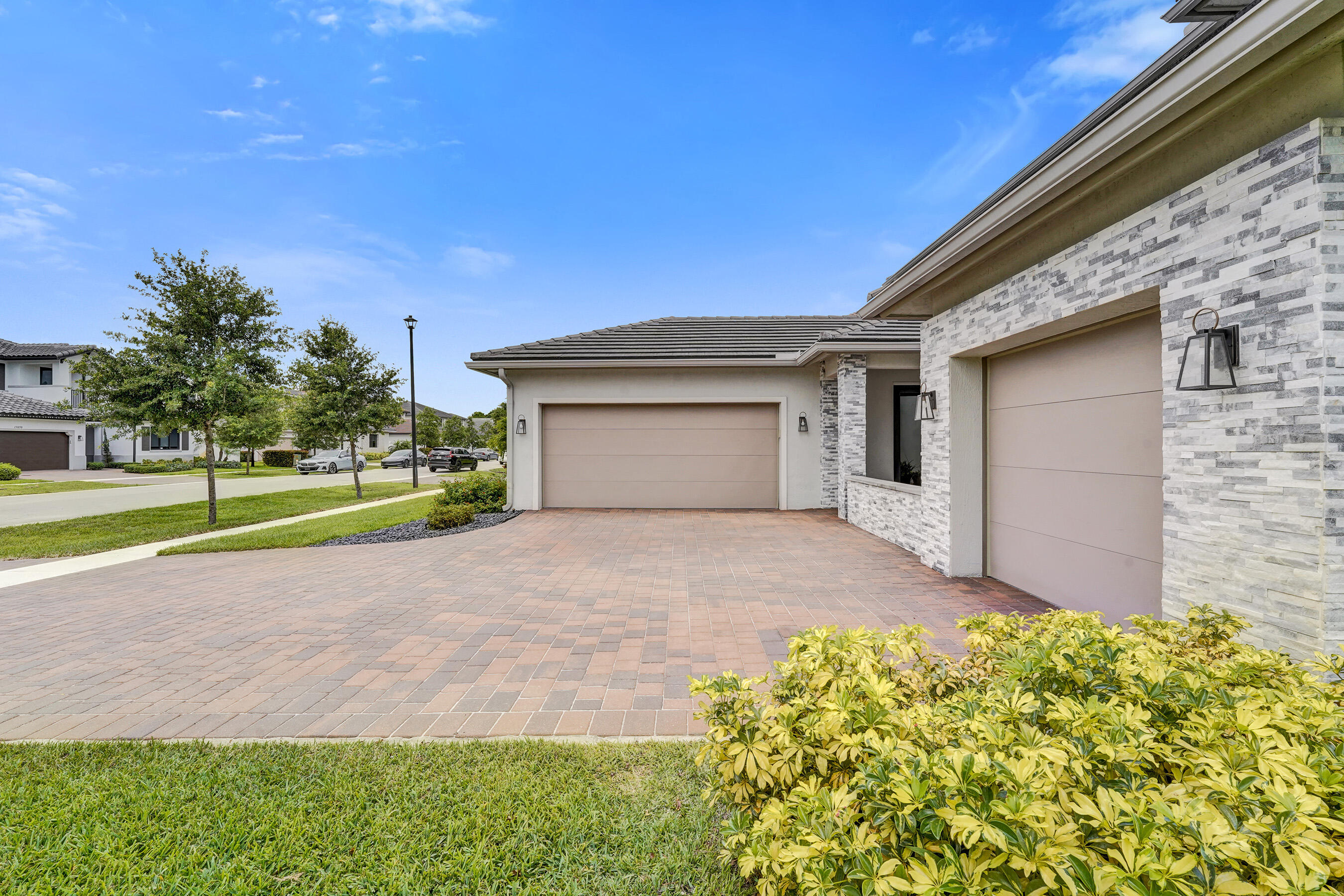 13025 ADDILYN, Davie FL 33325