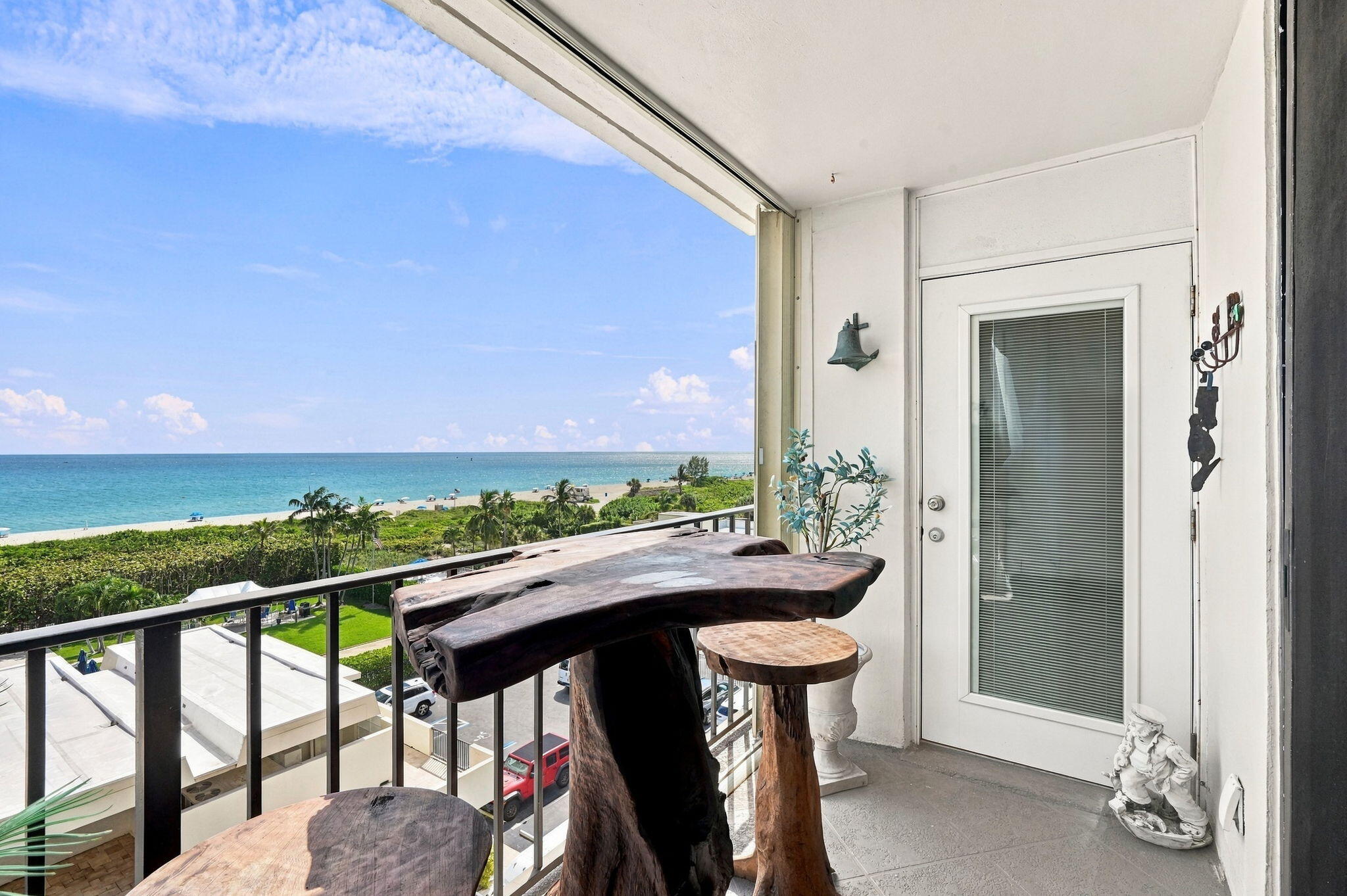 145 S OCEAN #611, Palm Beach Shores FL 33404