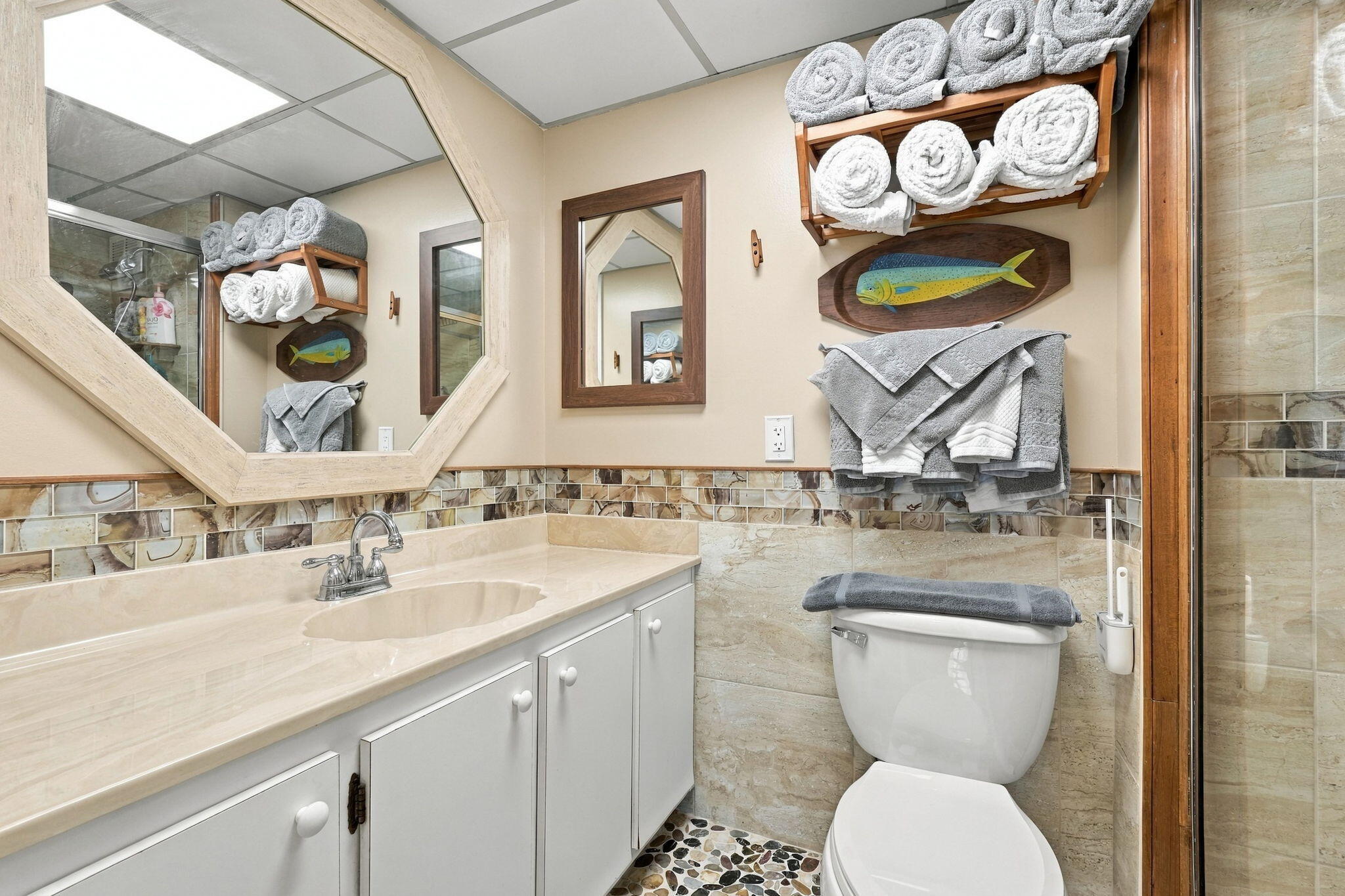 145 S OCEAN #611, Palm Beach Shores FL 33404