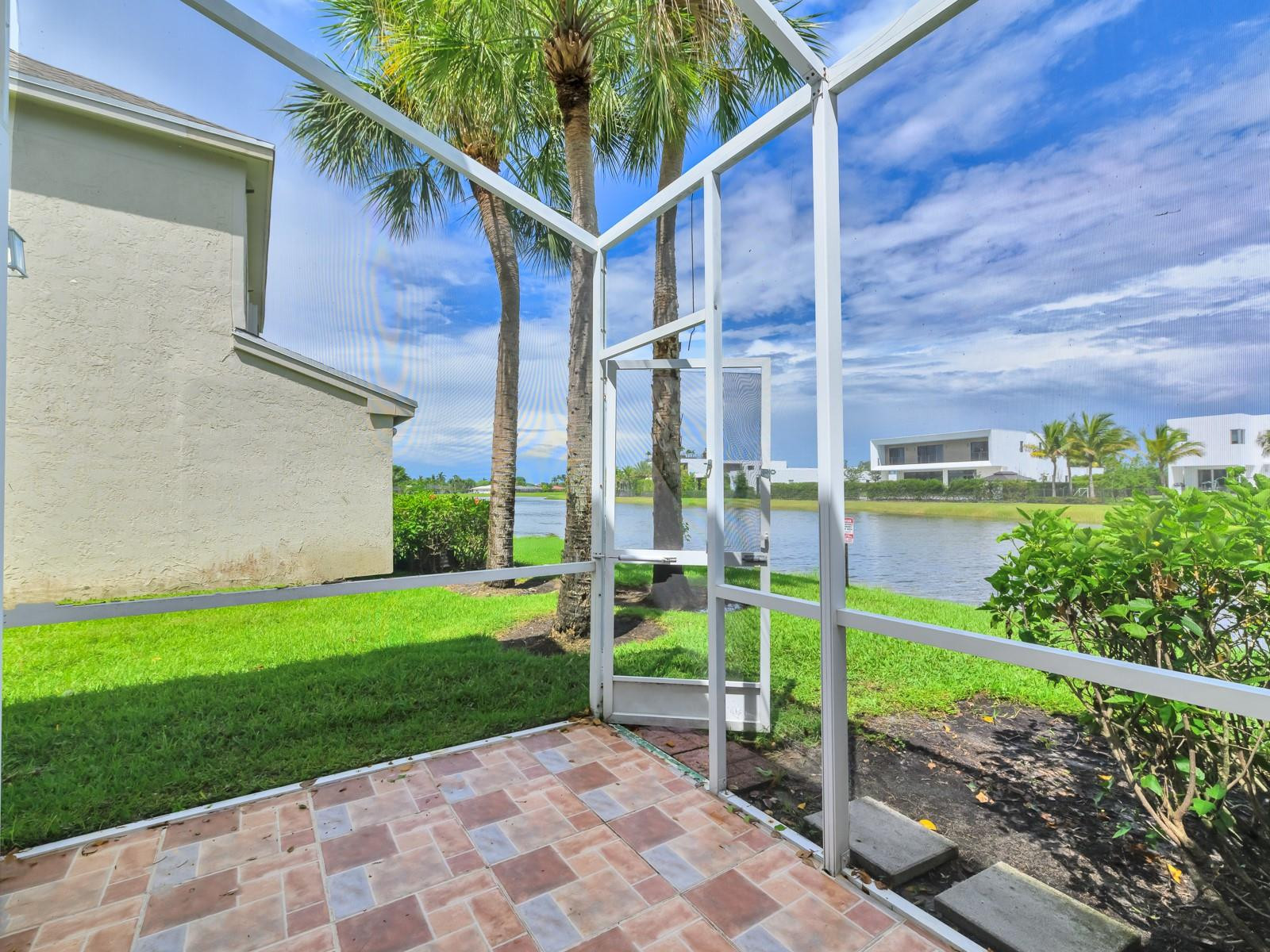 219 Mallory, Weston FL 33326