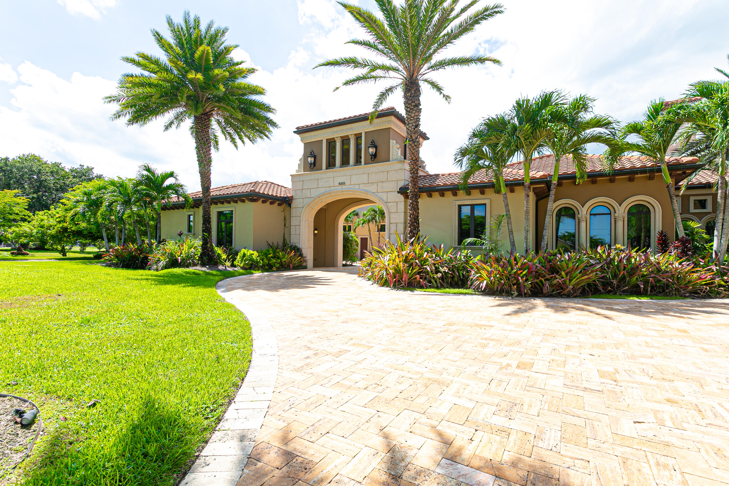 15855 Barnstormer, Wellington FL 33414