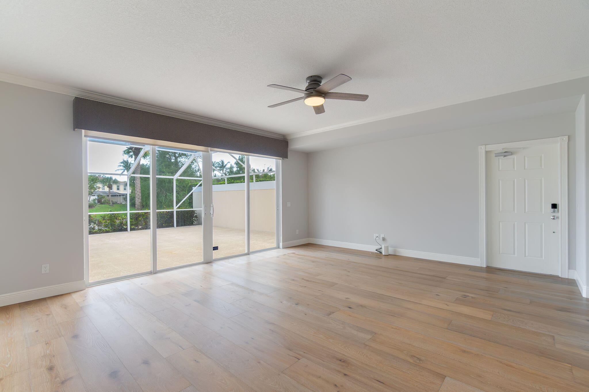 203 FORTUNA, Palm Beach Gardens FL 33410