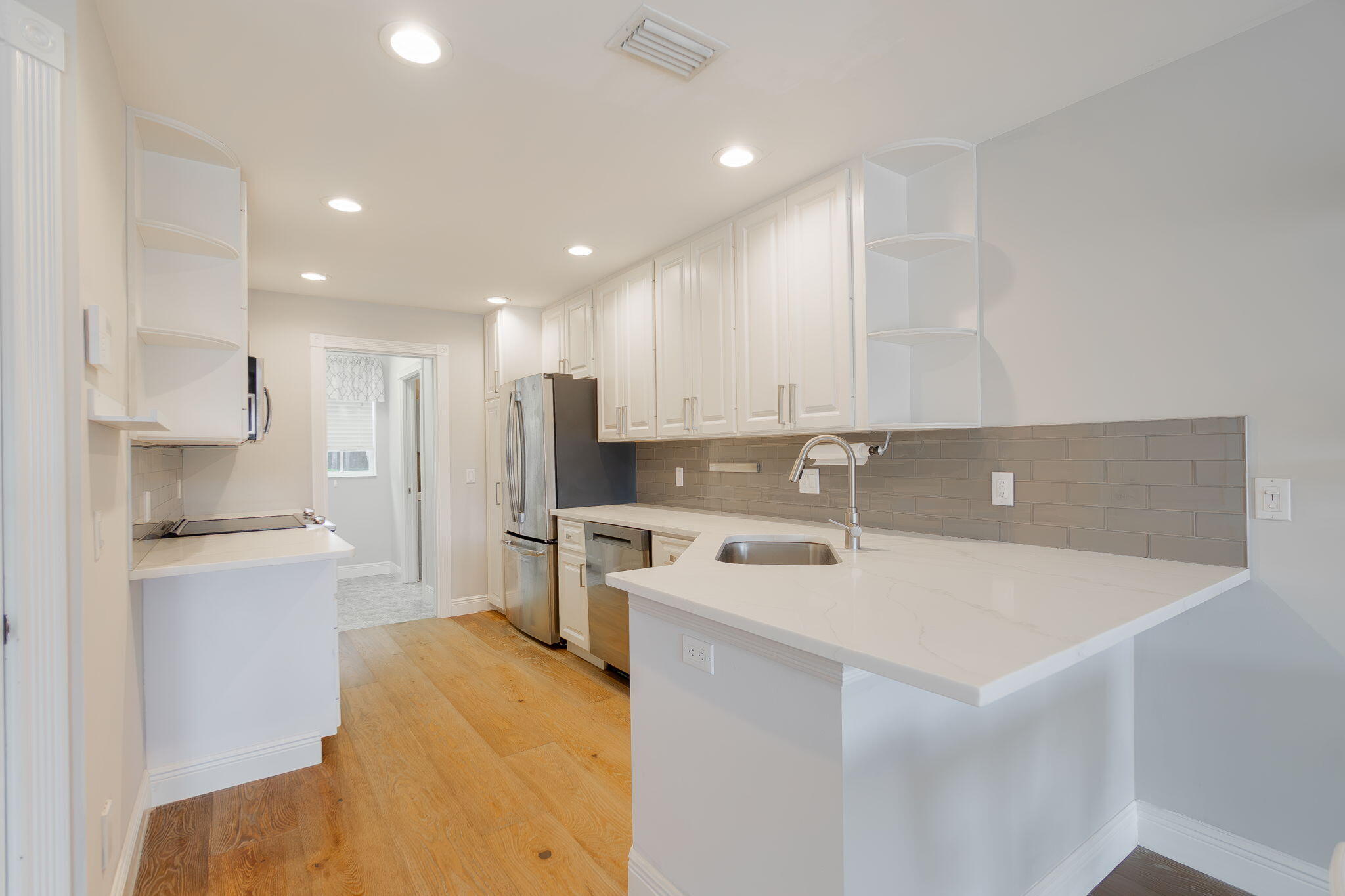 203 FORTUNA, Palm Beach Gardens FL 33410