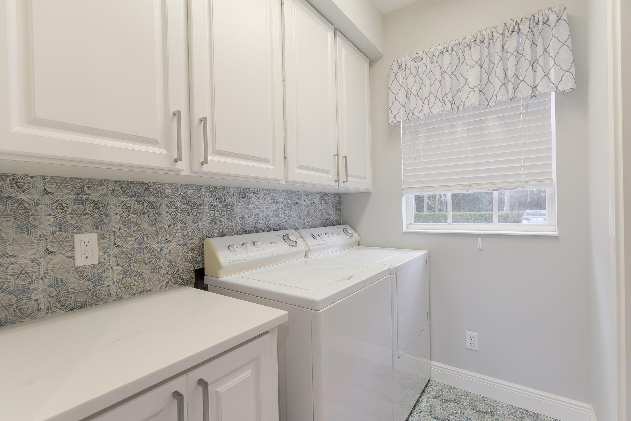 203 FORTUNA, Palm Beach Gardens FL 33410