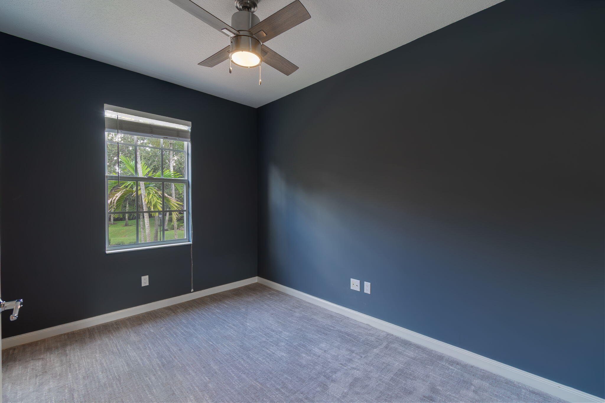 203 FORTUNA, Palm Beach Gardens FL 33410