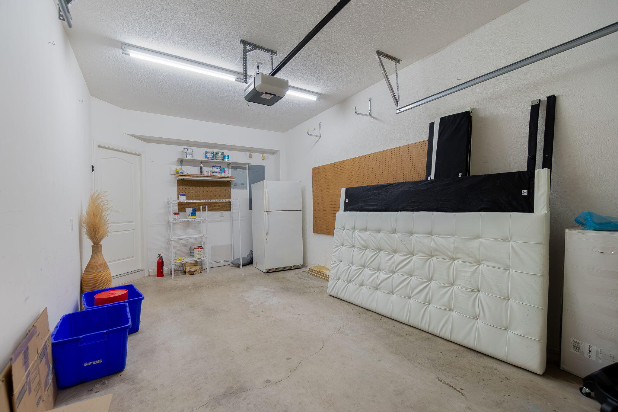 203 FORTUNA, Palm Beach Gardens FL 33410