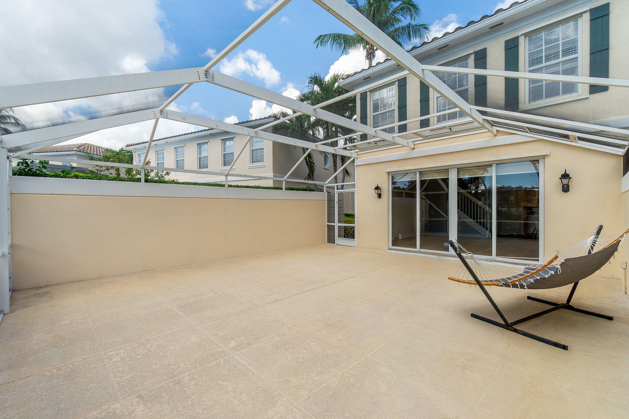 203 FORTUNA, Palm Beach Gardens FL 33410