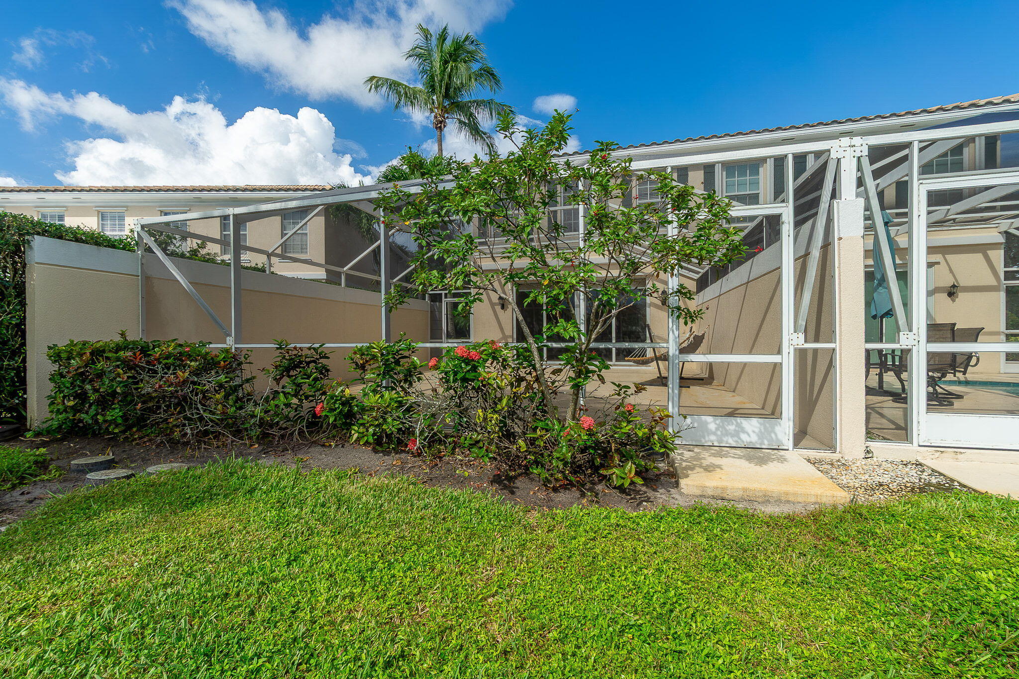 203 FORTUNA, Palm Beach Gardens FL 33410